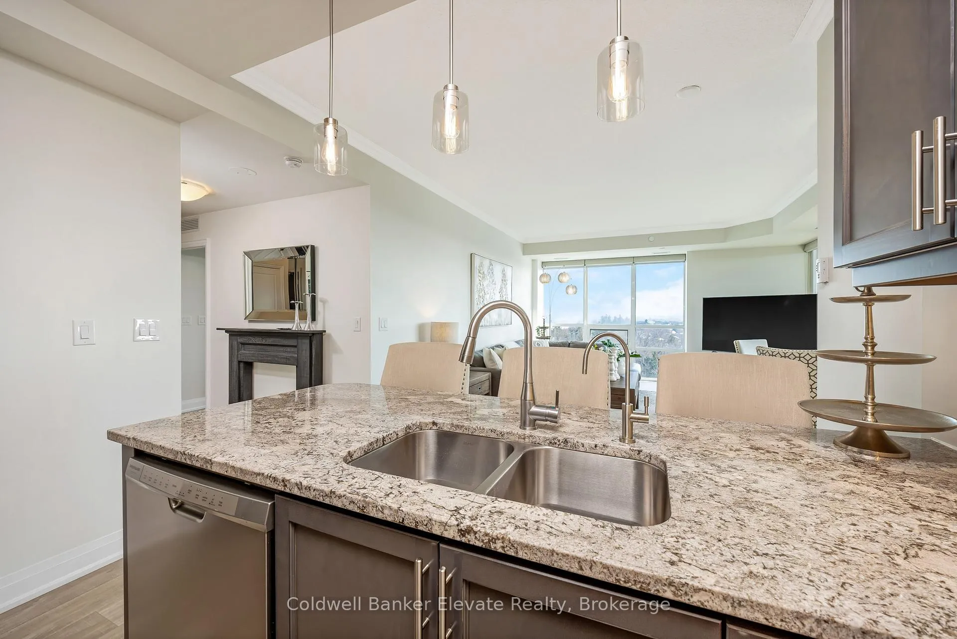 Photo 22 of Unit 905, 50 Hall Road, Halton Hills, Georgetown — HOMEH
