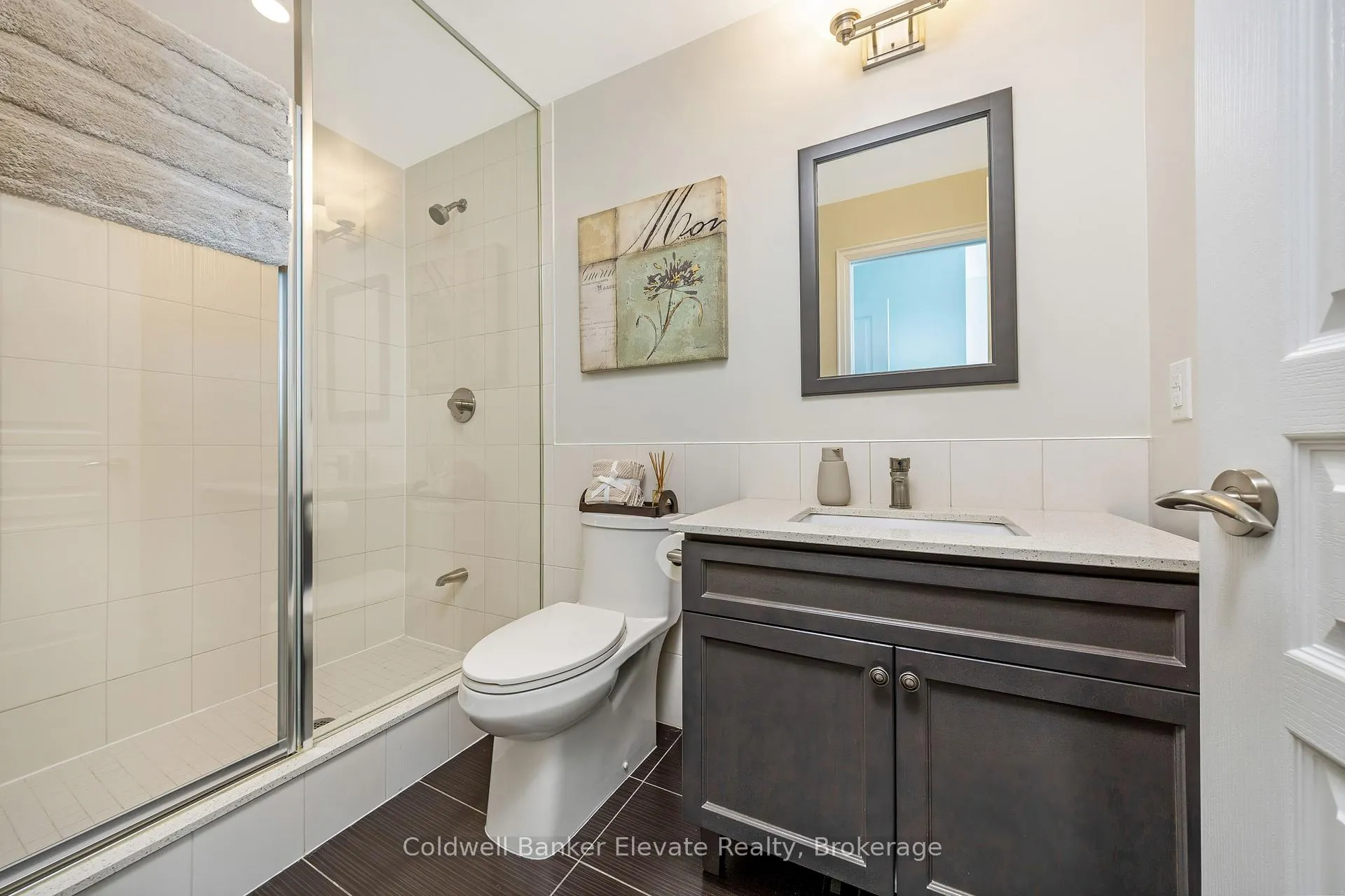 Photo 29 of Unit 905, 50 Hall Road, Halton Hills, Georgetown — HOMEH