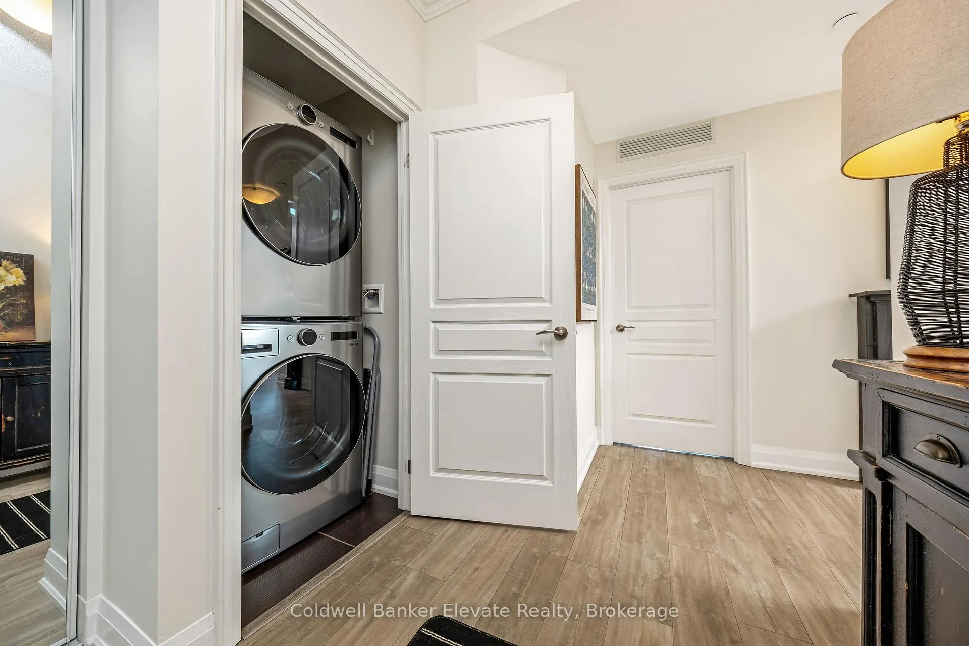 Photo 33 of Unit 905, 50 Hall Road, Halton Hills, Georgetown — HOMEH