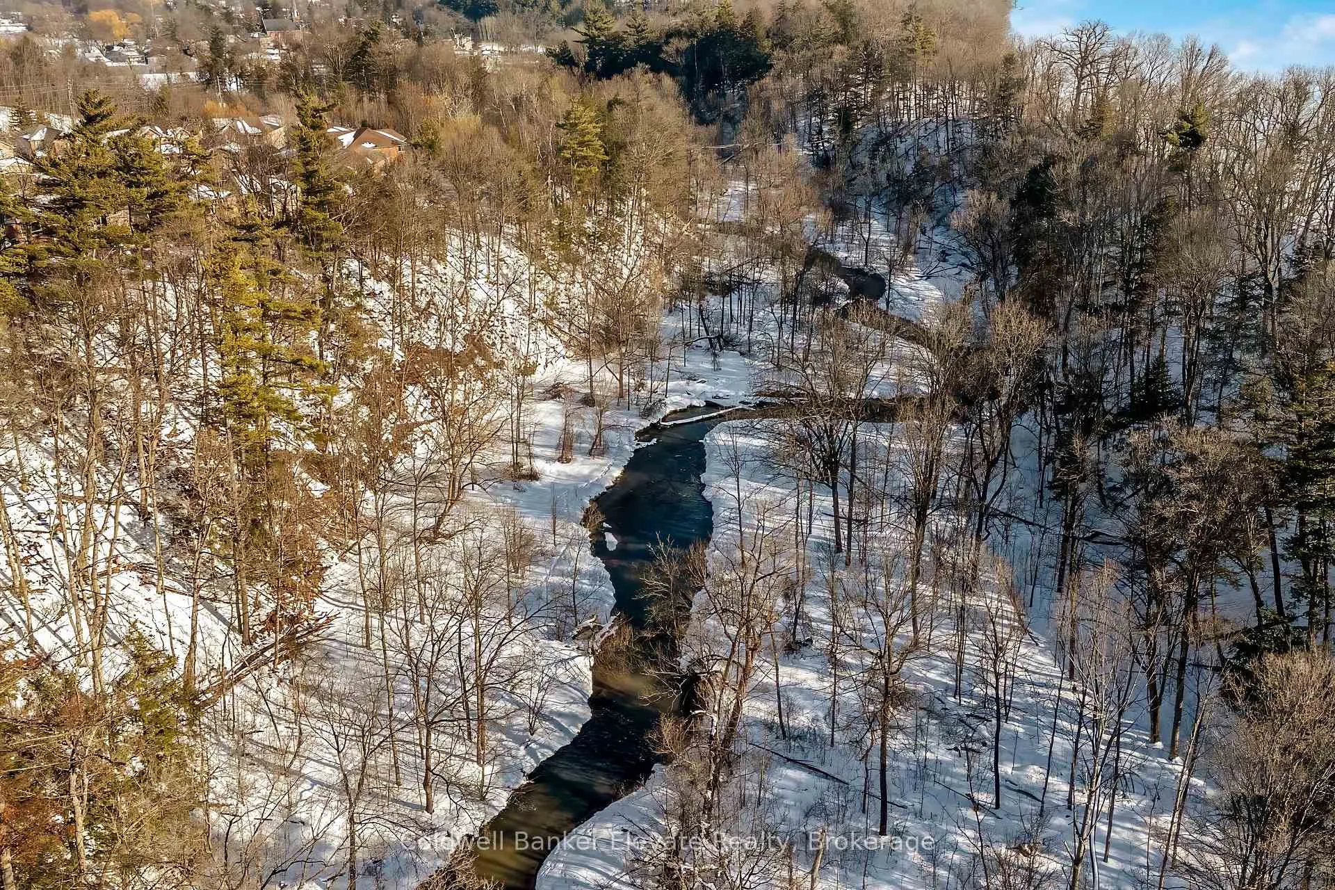 Photo 48 of Unit 905, 50 Hall Road, Halton Hills, Georgetown — HOMEH
