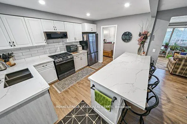 Photo 12 of 45 Beechwood Drive, Peterborough, Monaghan Ward 2 — HOMEH