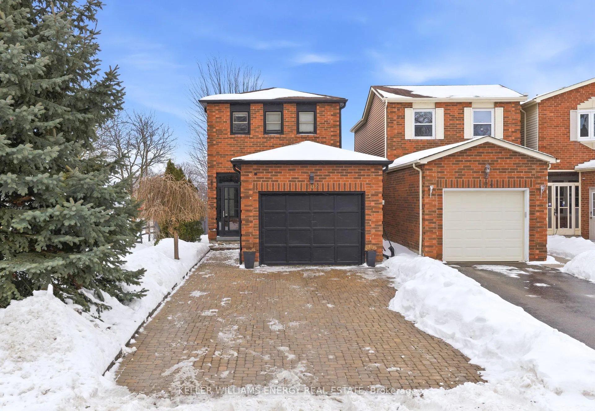 Front of 102 Melissa Crescent