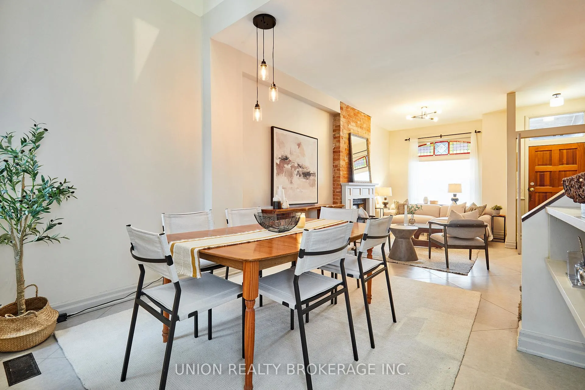 Photo 8 of 158 Heward Avenue, Toronto, South Riverdale — HOMEH