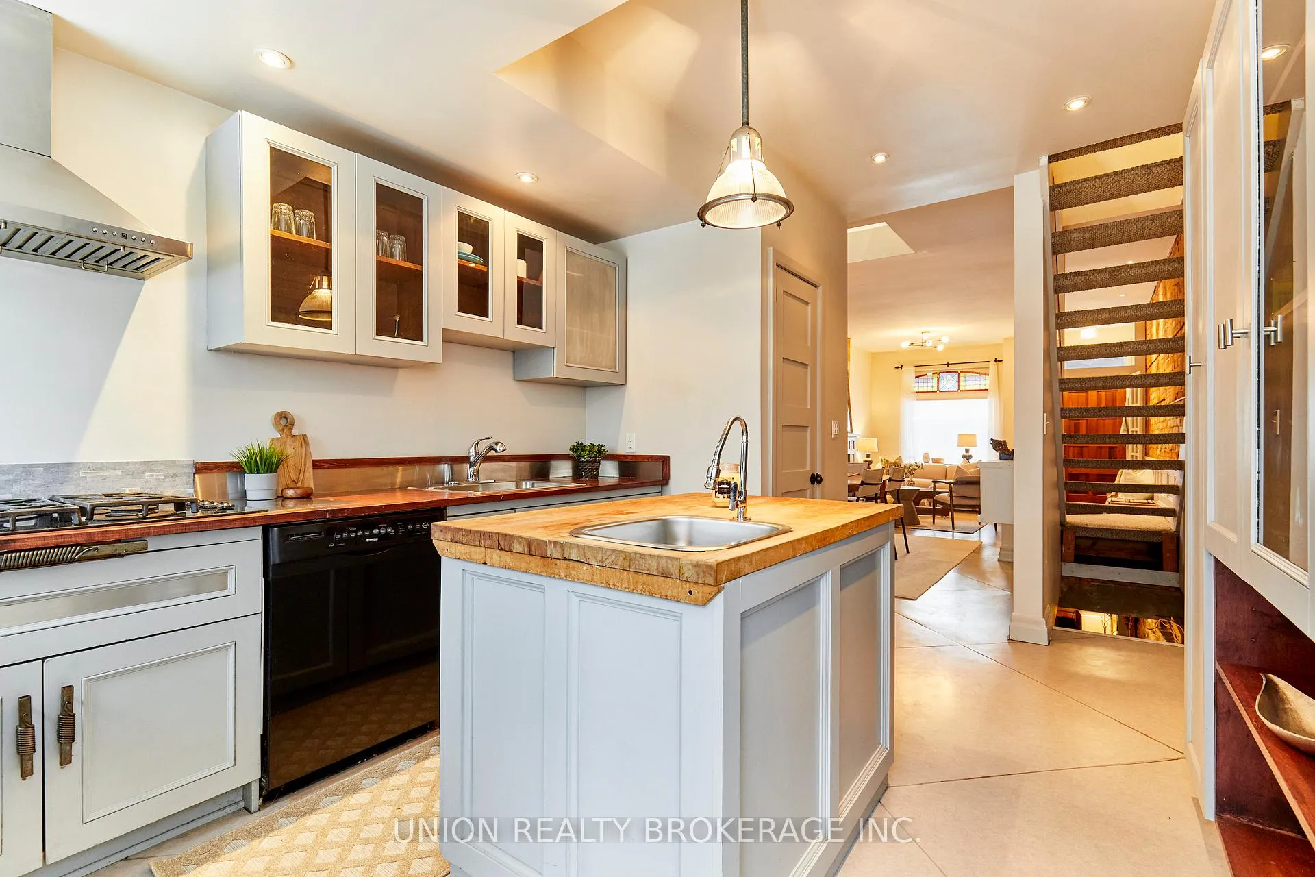 Photo 16 of 158 Heward Avenue, Toronto, South Riverdale — HOMEH