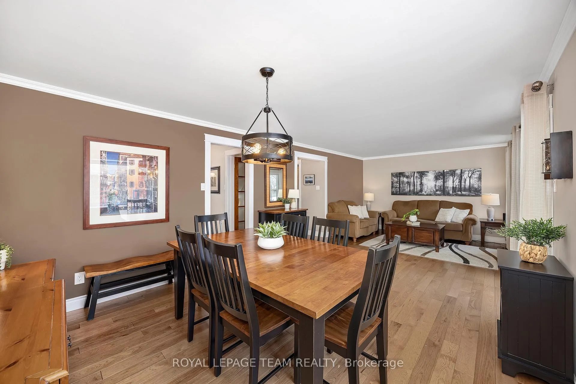 Photo 9 of 277 Park Grove Drive, Ottawa, Queenswood Heights South — HOMEH