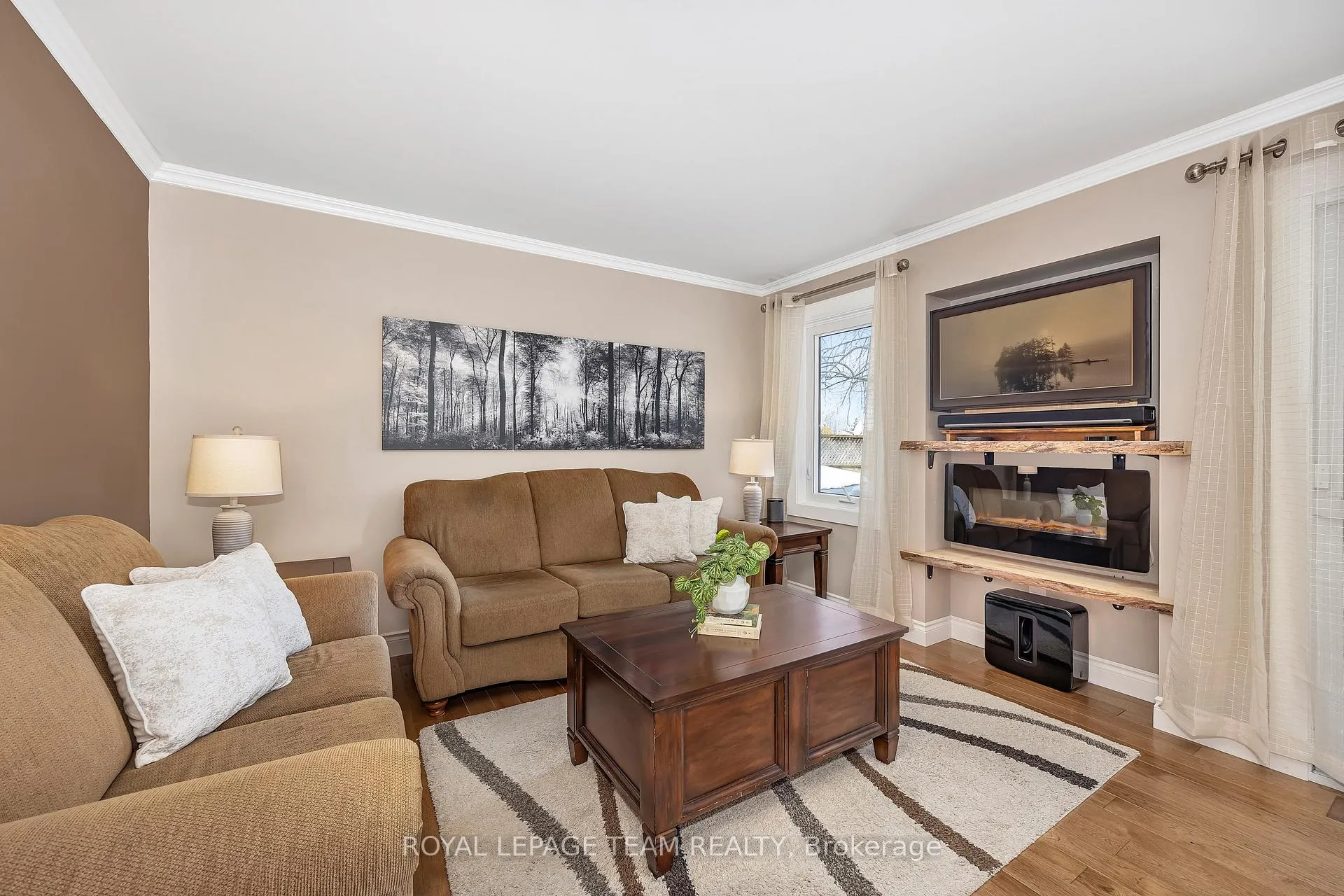 Photo 11 of 277 Park Grove Drive, Ottawa, Queenswood Heights South — HOMEH