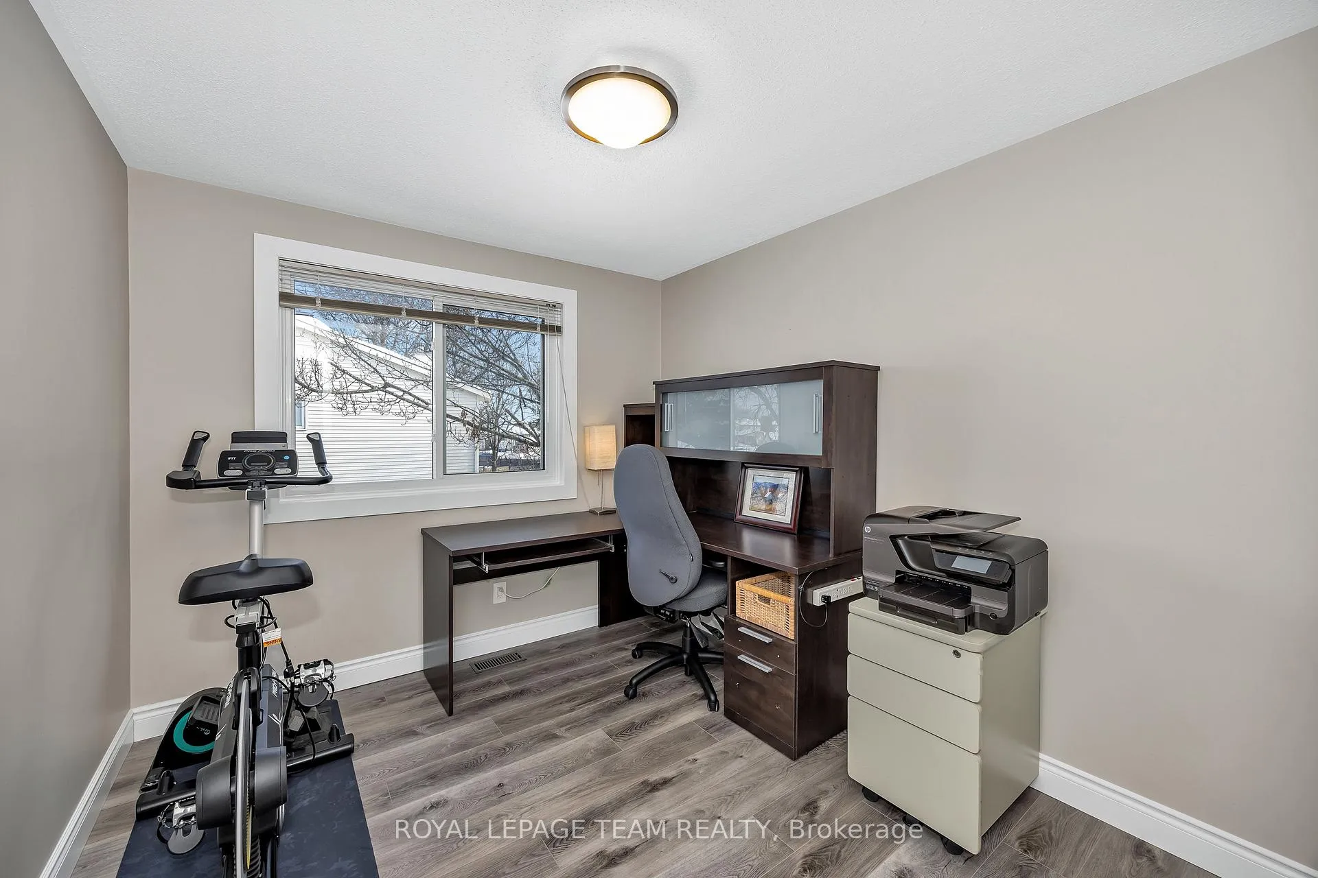 Photo 20 of 277 Park Grove Drive, Ottawa, Queenswood Heights South — HOMEH