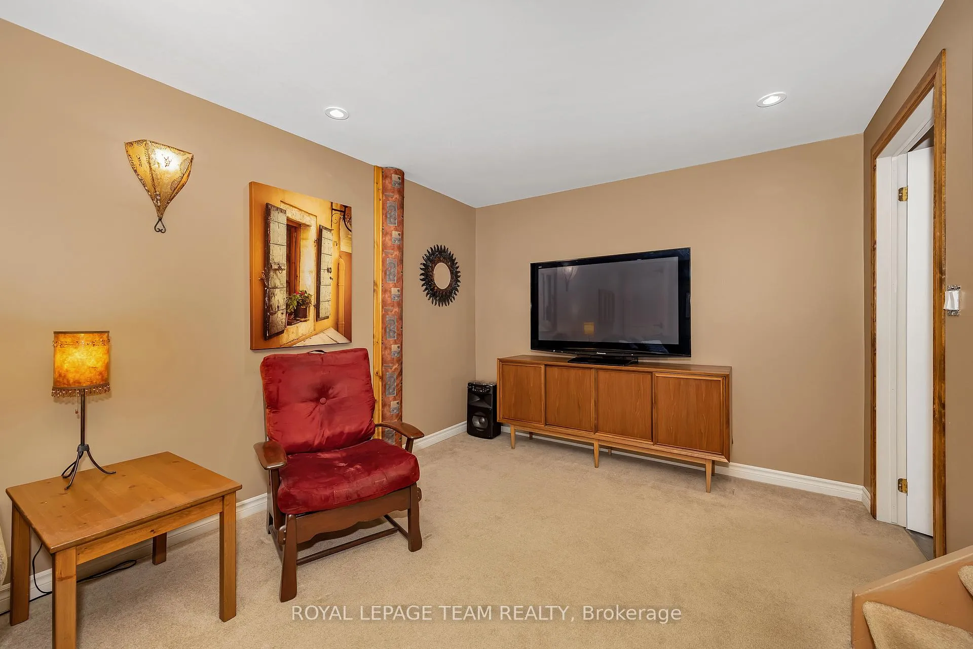 Photo 26 of 277 Park Grove Drive, Ottawa, Queenswood Heights South — HOMEH