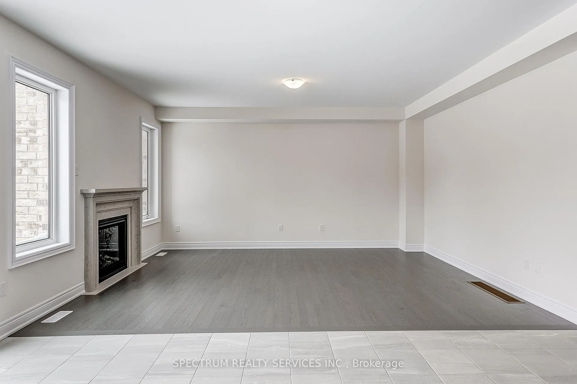Photo 19 of 27 Rogerson Street E, Clarington, Newcastle — HOMEH