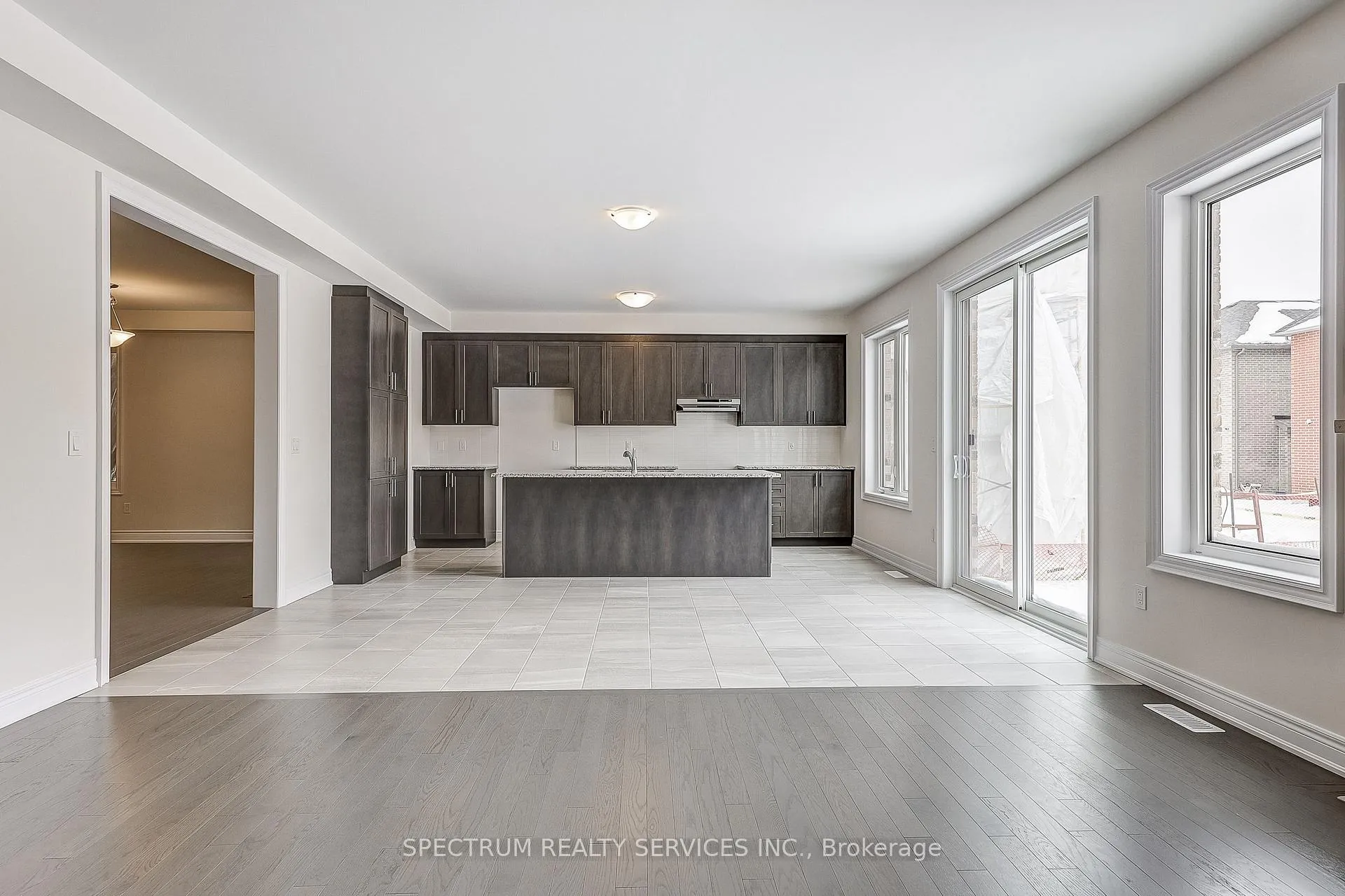 Photo 22 of 27 Rogerson Street E, Clarington, Newcastle — HOMEH