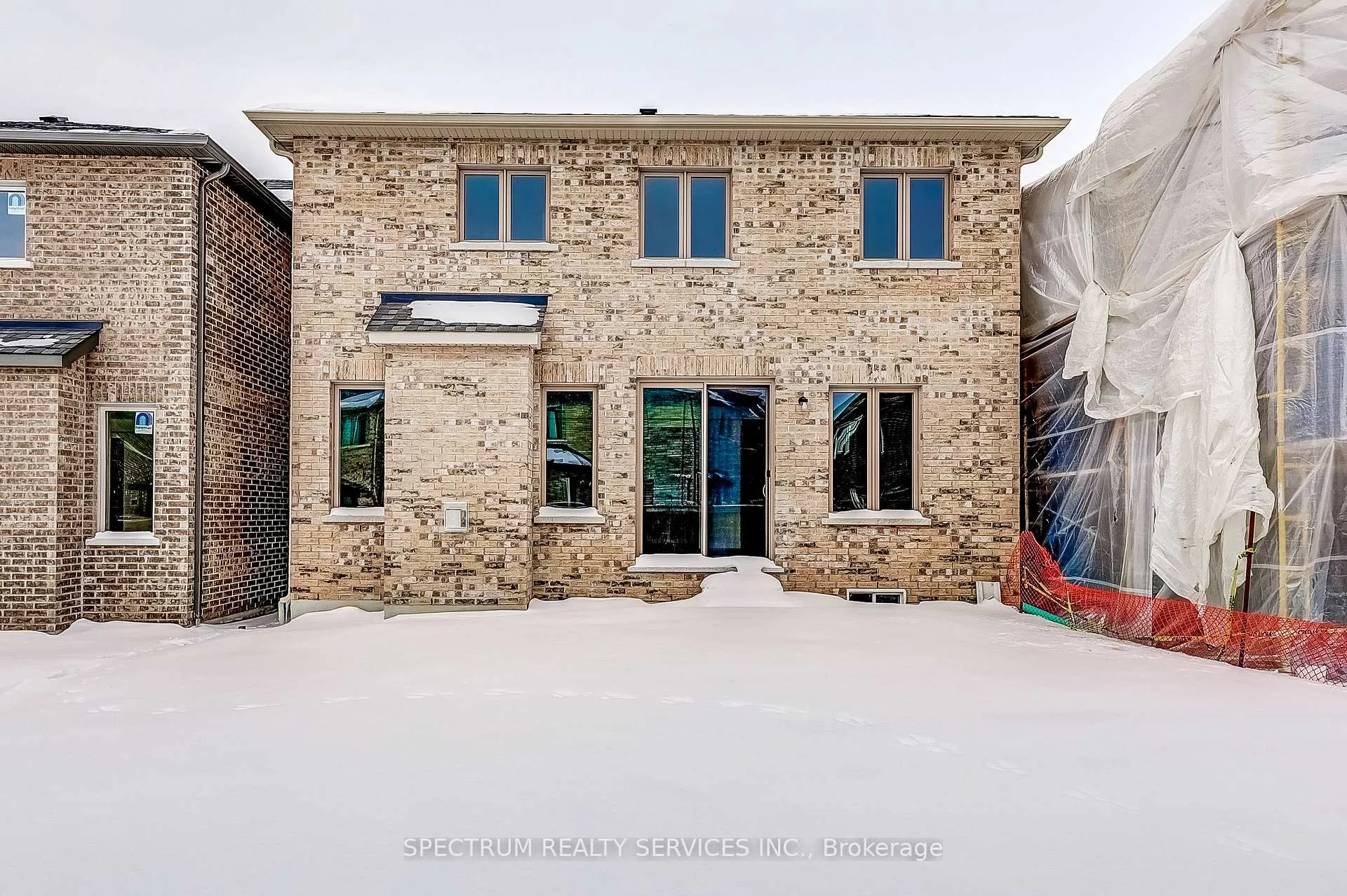 Photo 48 of 27 Rogerson Street E, Clarington, Newcastle — HOMEH