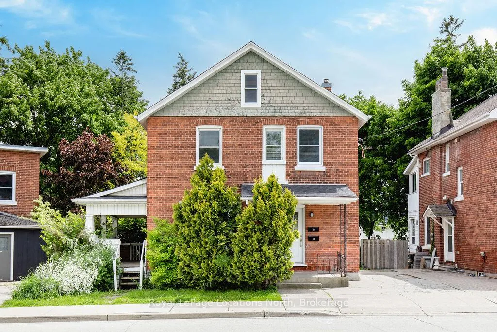 Photo 2 of 37 Ross Street, Barrie, Sunnidale — HOMEH