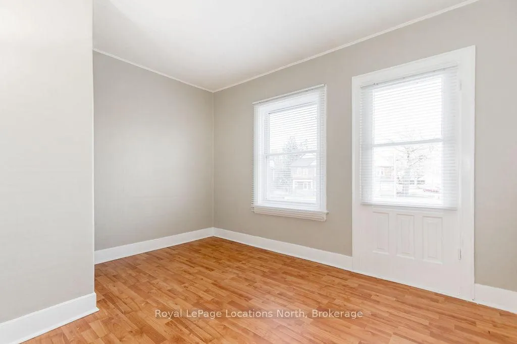 Photo 10 of 37 Ross Street, Barrie, Sunnidale — HOMEH