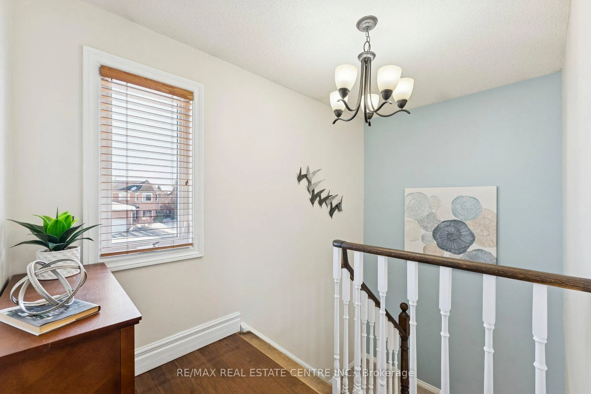 Photo 23 of 14 Glenmanor Drive, Brampton, Heart Lake West — HOMEH