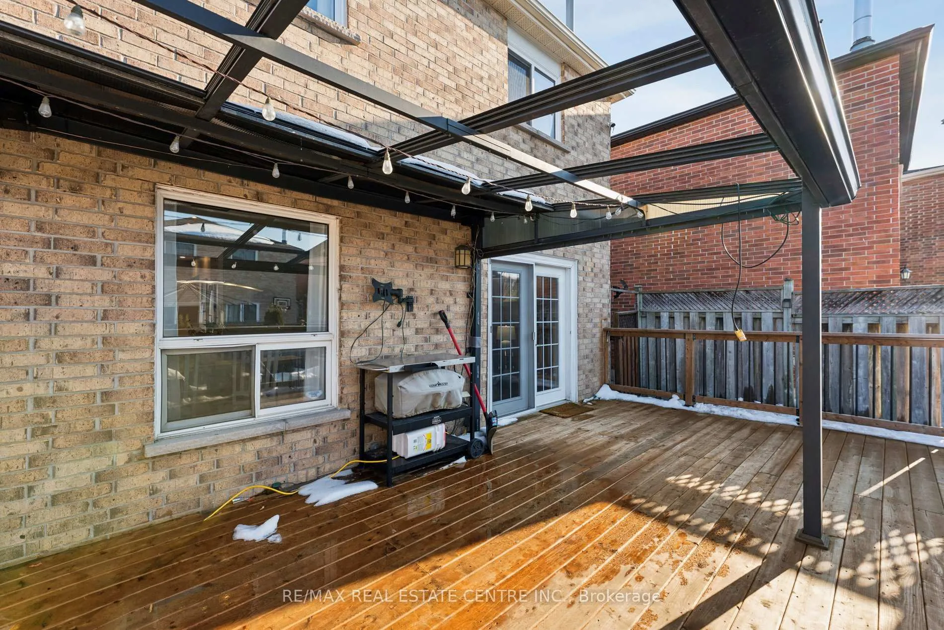 Photo 40 of 14 Glenmanor Drive, Brampton, Heart Lake West — HOMEH