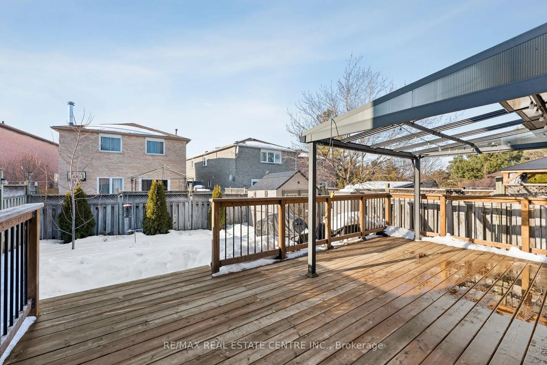 Photo 44 of 14 Glenmanor Drive, Brampton, Heart Lake West — HOMEH