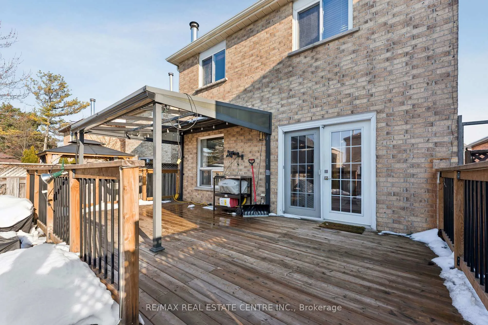 Photo 46 of 14 Glenmanor Drive, Brampton, Heart Lake West — HOMEH