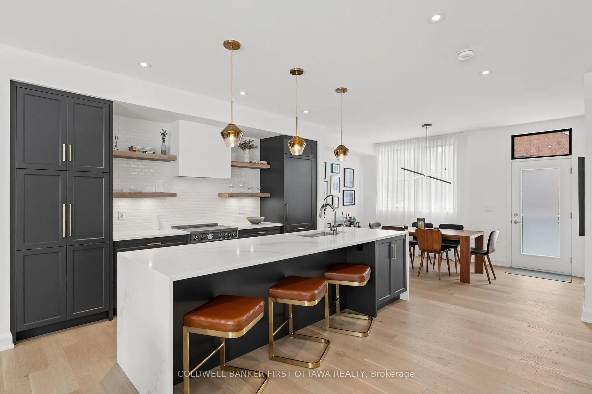 Photo 10 of 524 Edison Avenue, Ottawa, McKellar/Highland — HOMEH