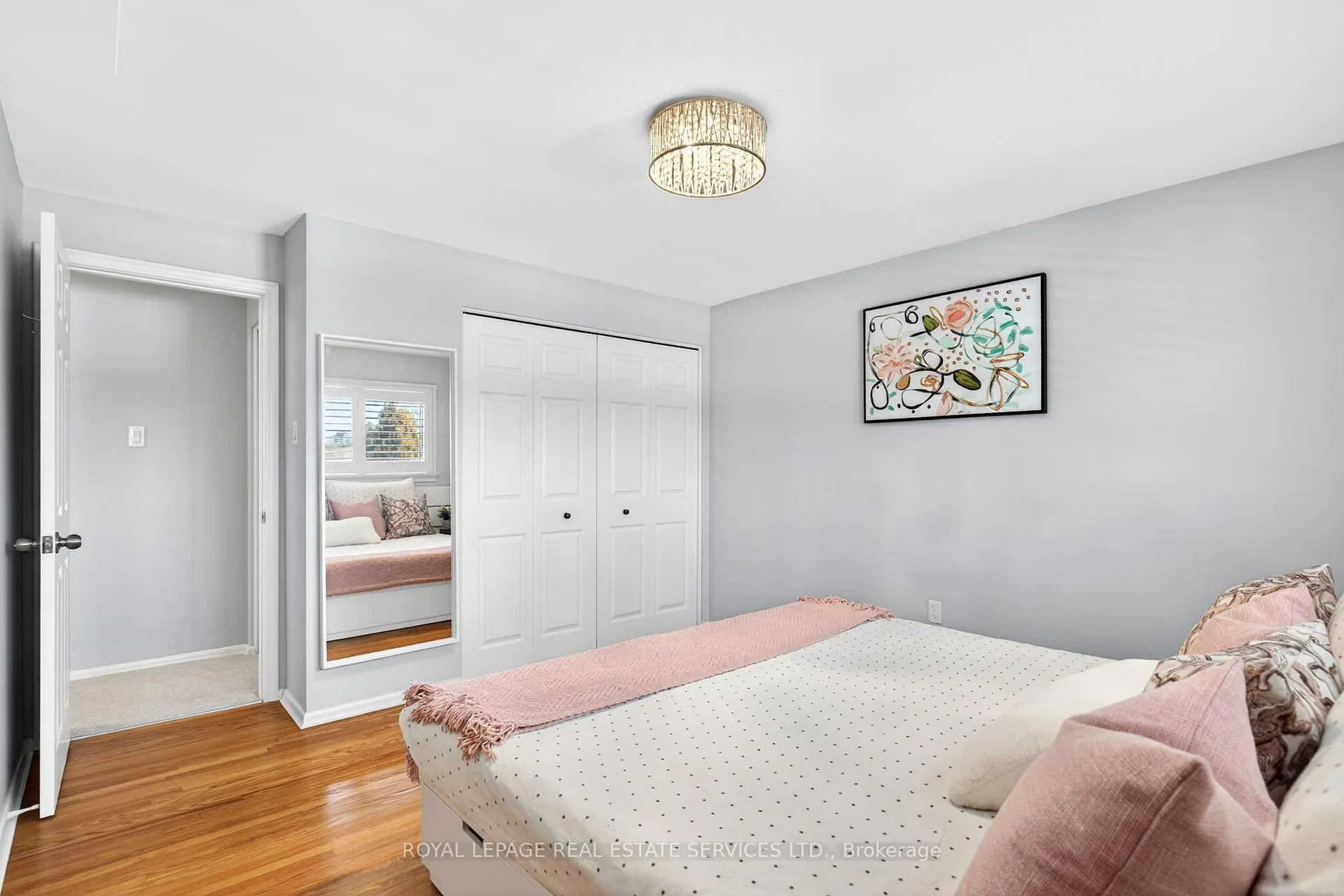 Photo 26 of 15 Belair Drive, Hamilton, Centremount — HOMEH