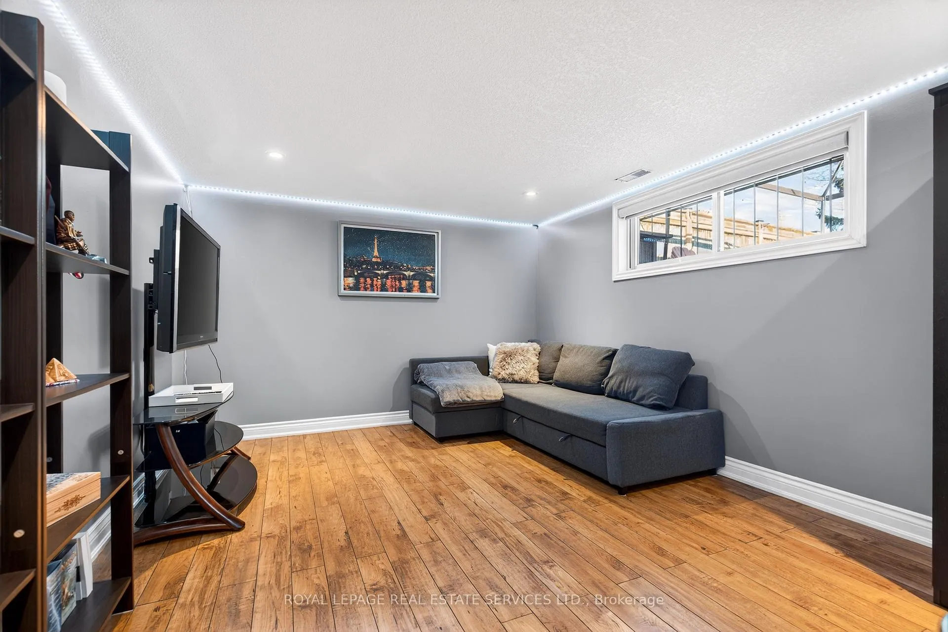 Photo 31 of 15 Belair Drive, Hamilton, Centremount — HOMEH