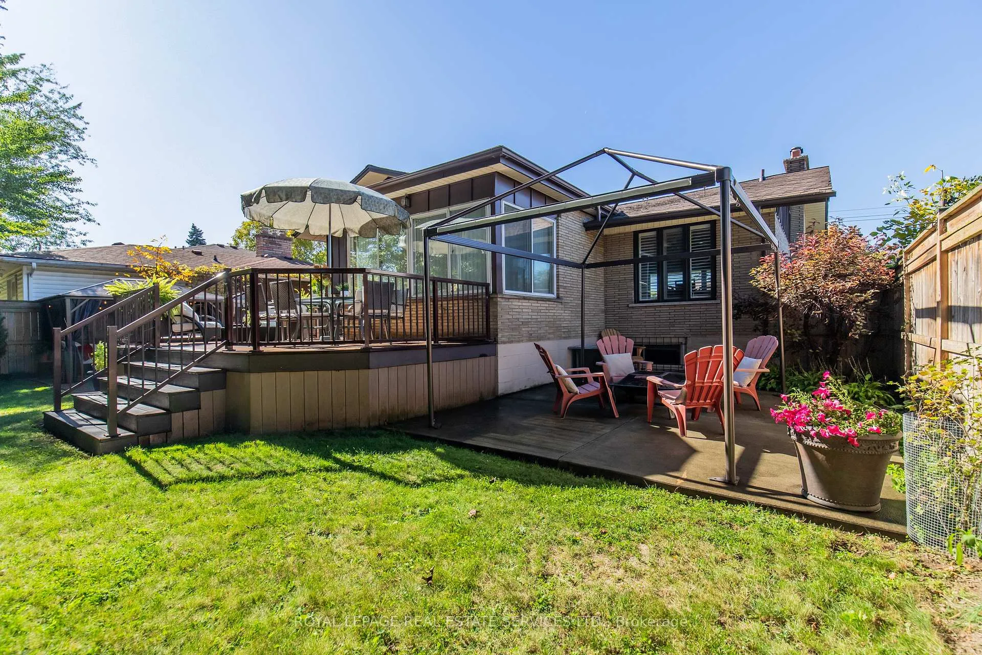 Photo 39 of 15 Belair Drive, Hamilton, Centremount — HOMEH