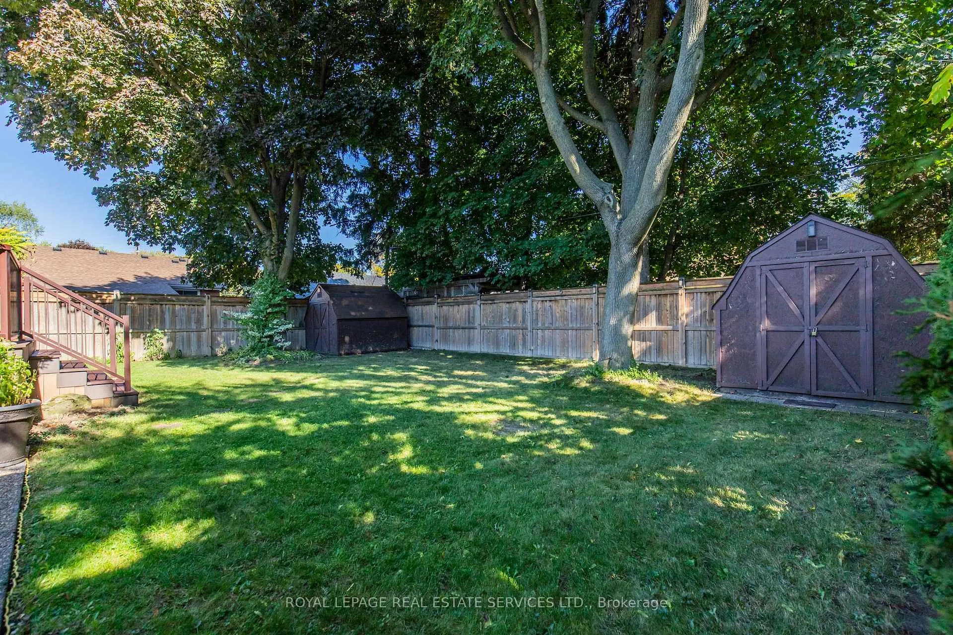Photo 43 of 15 Belair Drive, Hamilton, Centremount — HOMEH
