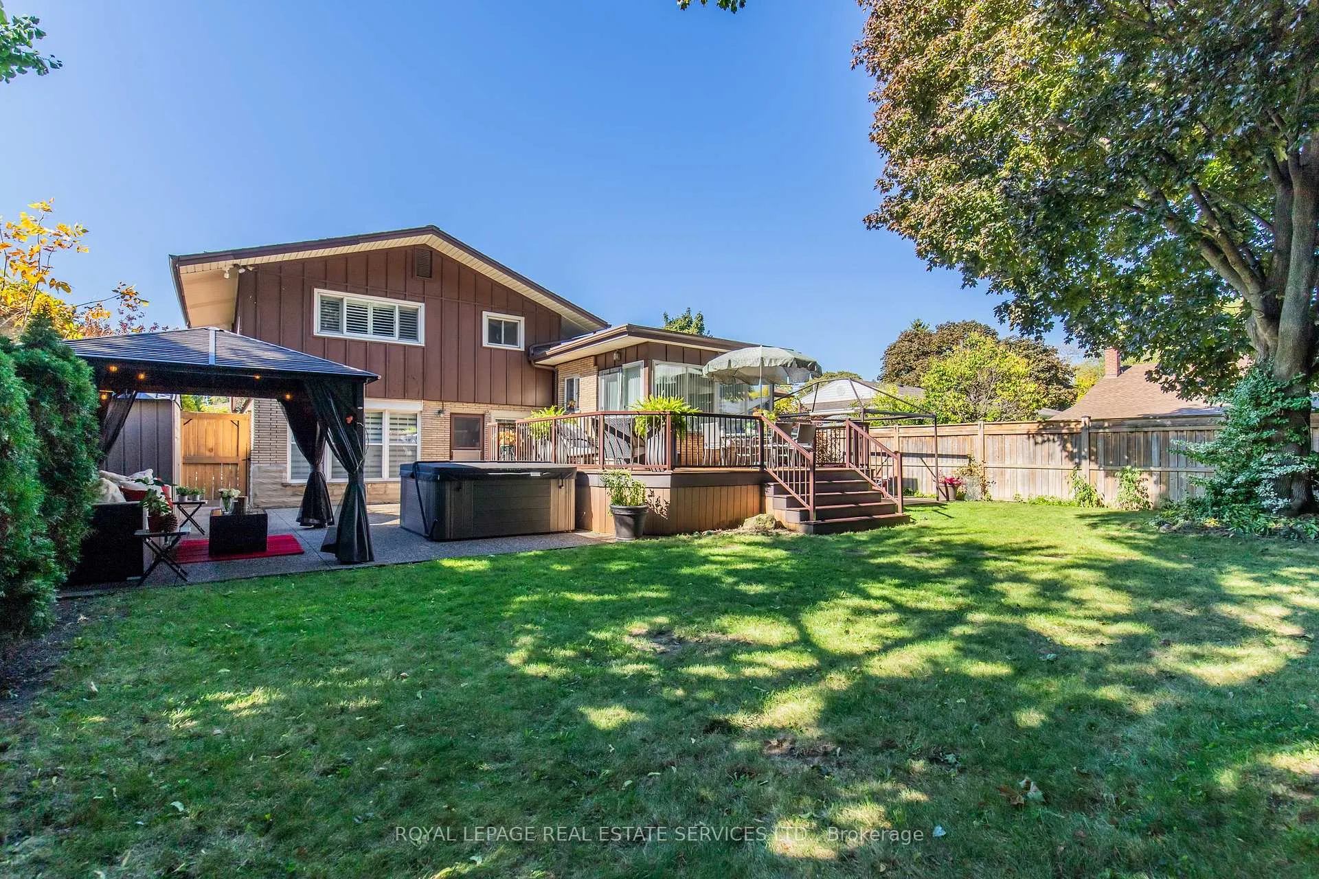 Photo 44 of 15 Belair Drive, Hamilton, Centremount — HOMEH
