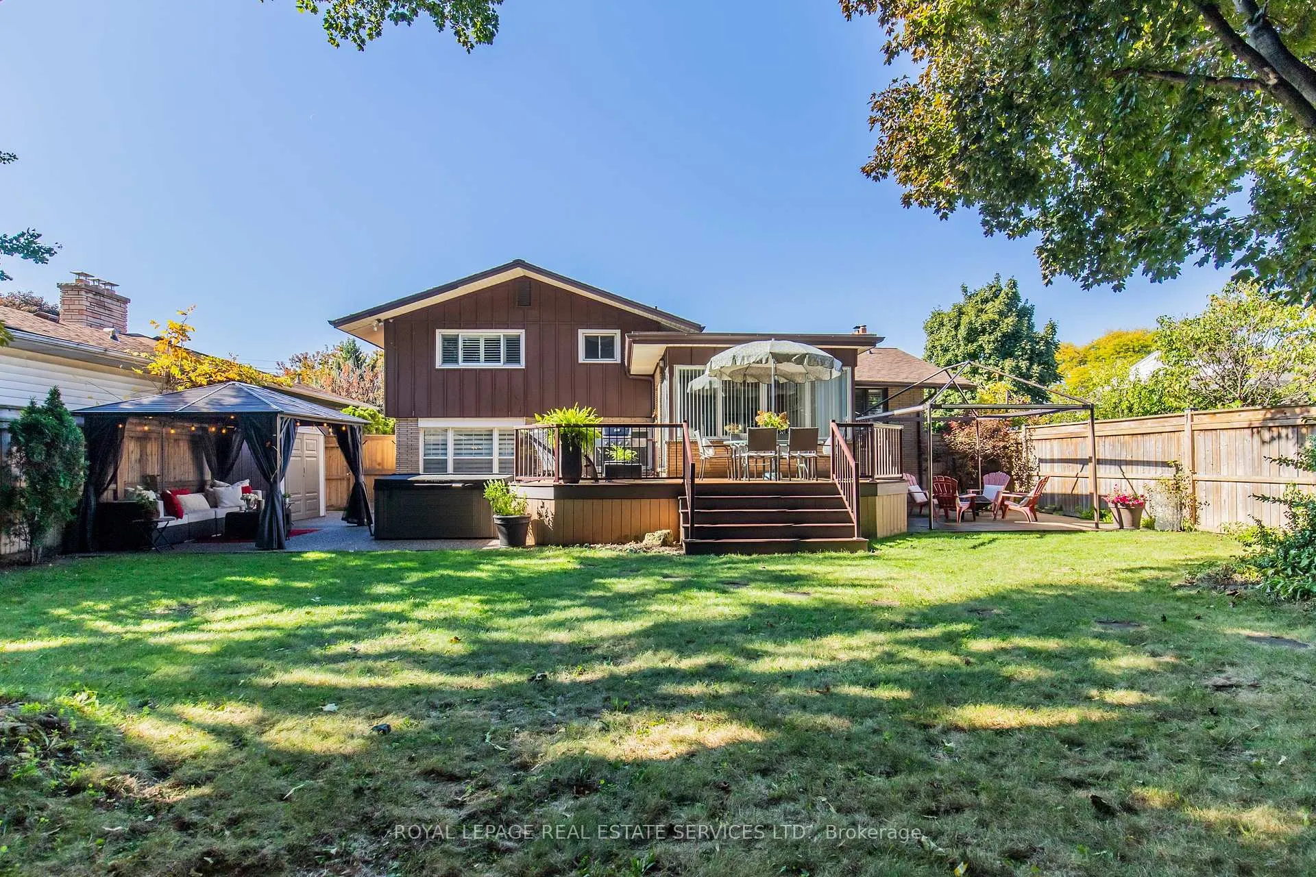Photo 46 of 15 Belair Drive, Hamilton, Centremount — HOMEH