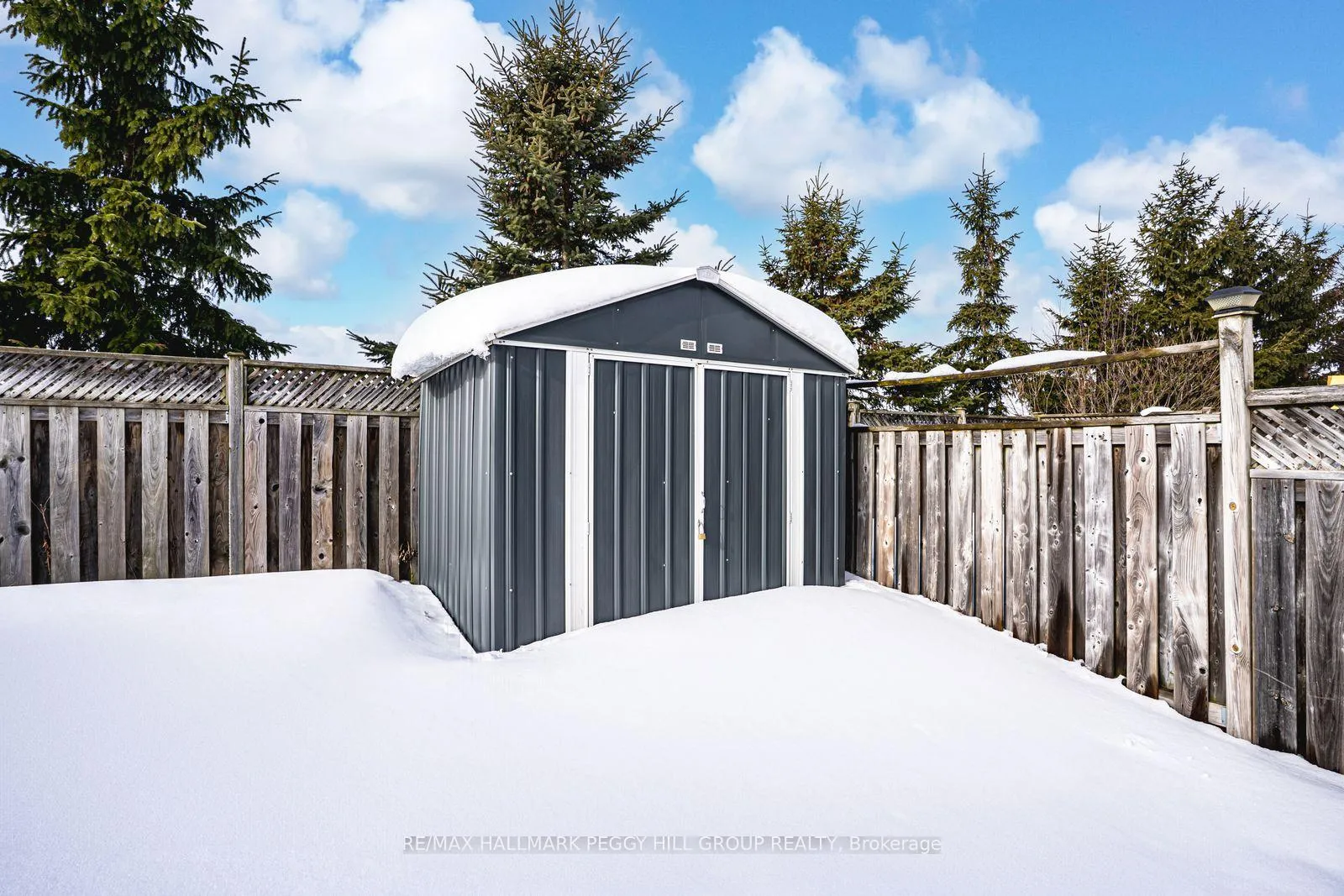 Photo 12 of 22 Michael Crescent, Barrie, East Bayfield — HOMEH