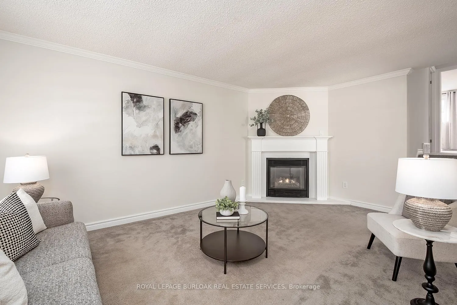 Photo 3 of 33 Gemini Drive, Hamilton, Gilkson — HOMEH