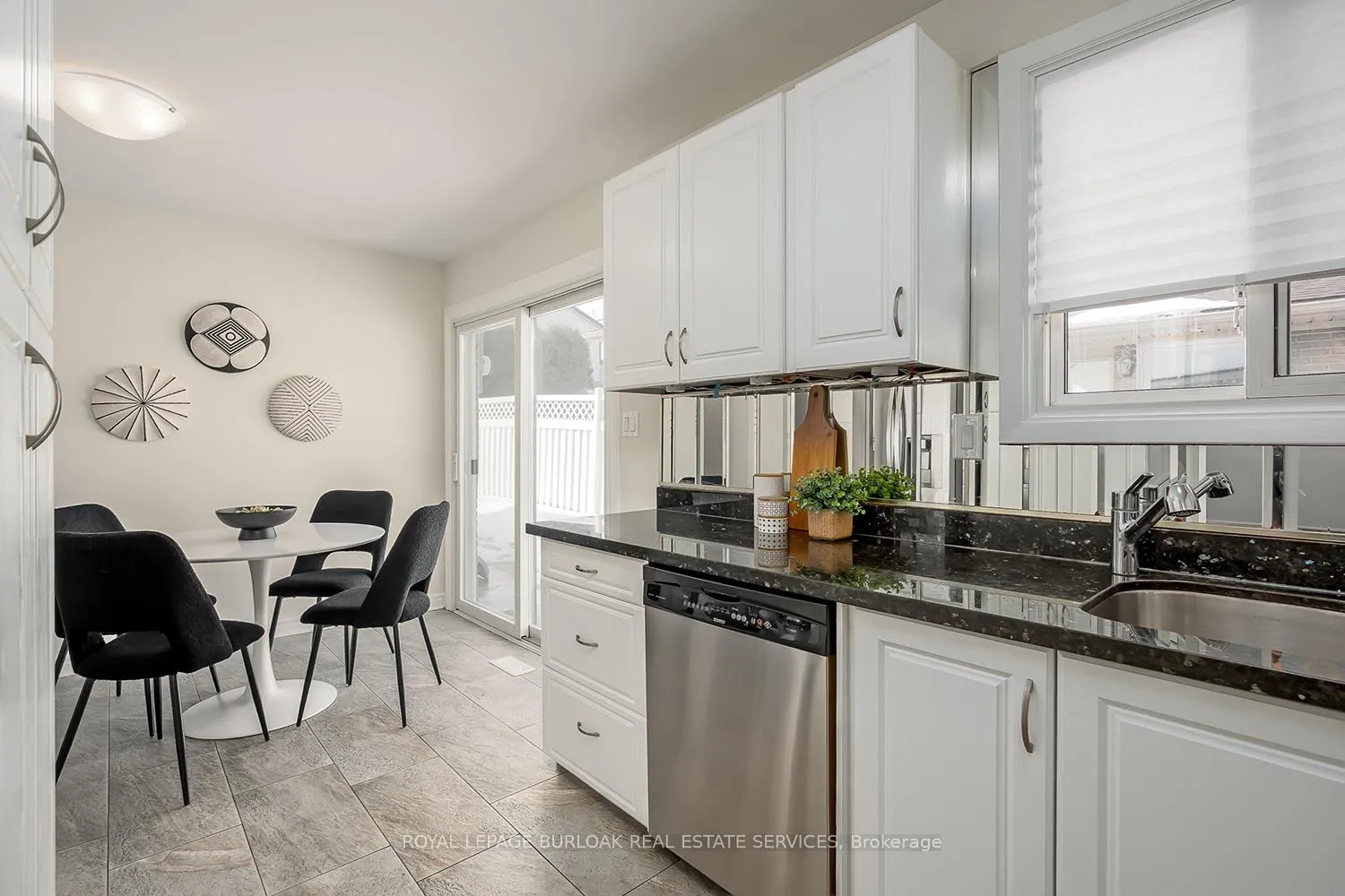 Photo 9 of 33 Gemini Drive, Hamilton, Gilkson — HOMEH