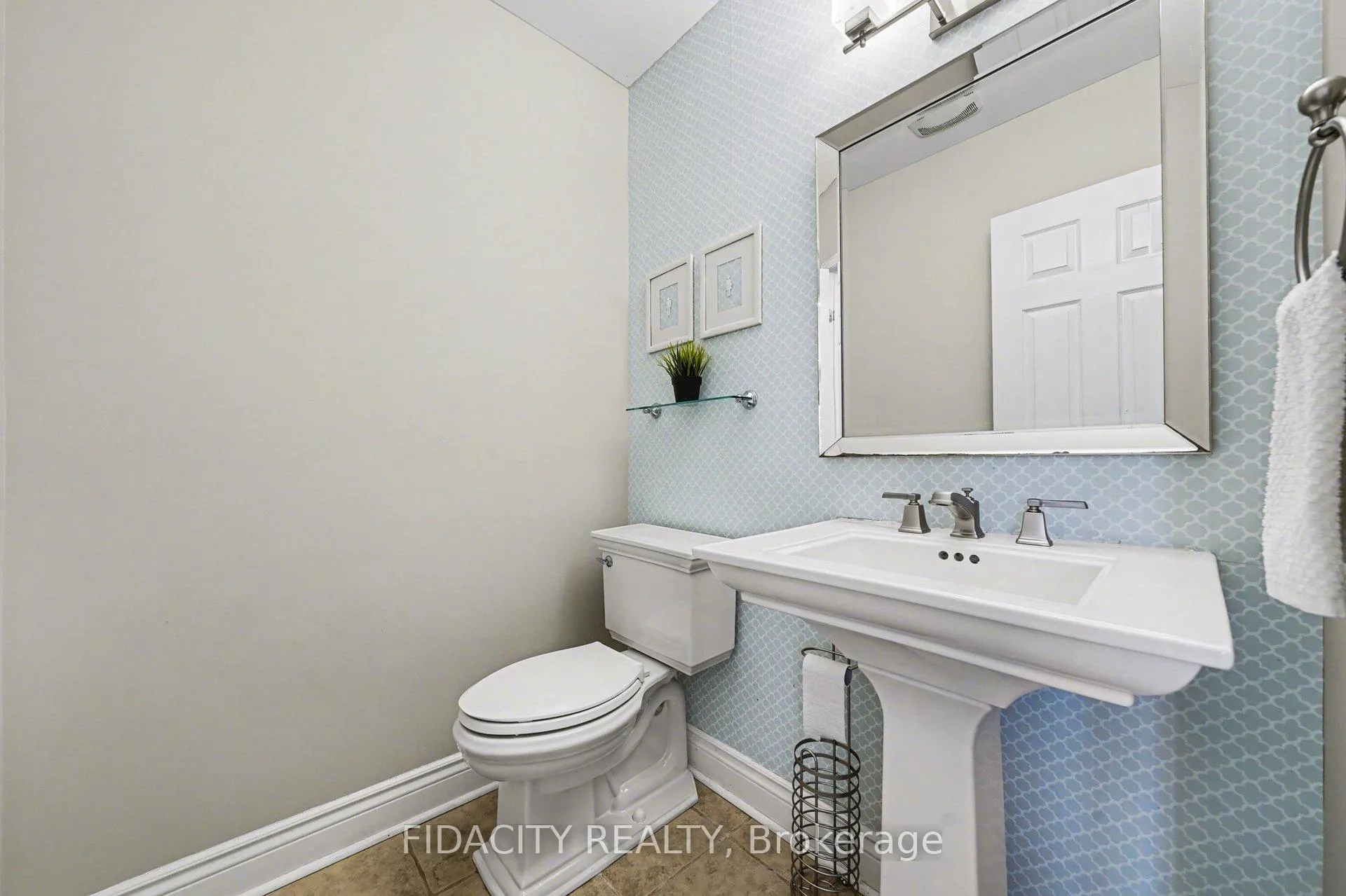 Photo 16 of 50 Sirocco Crescent, Ottawa, Stittsville (North) — HOMEH