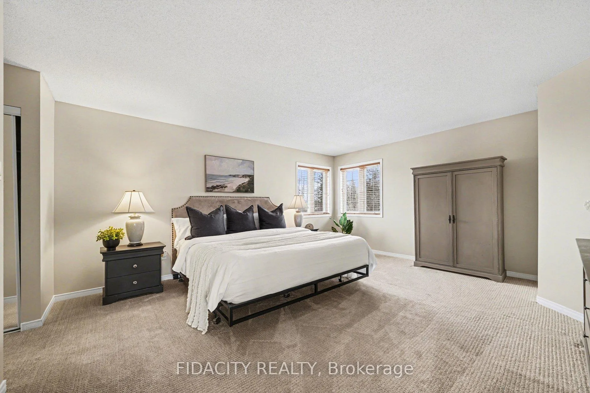 Photo 19 of 50 Sirocco Crescent, Ottawa, Stittsville (North) — HOMEH