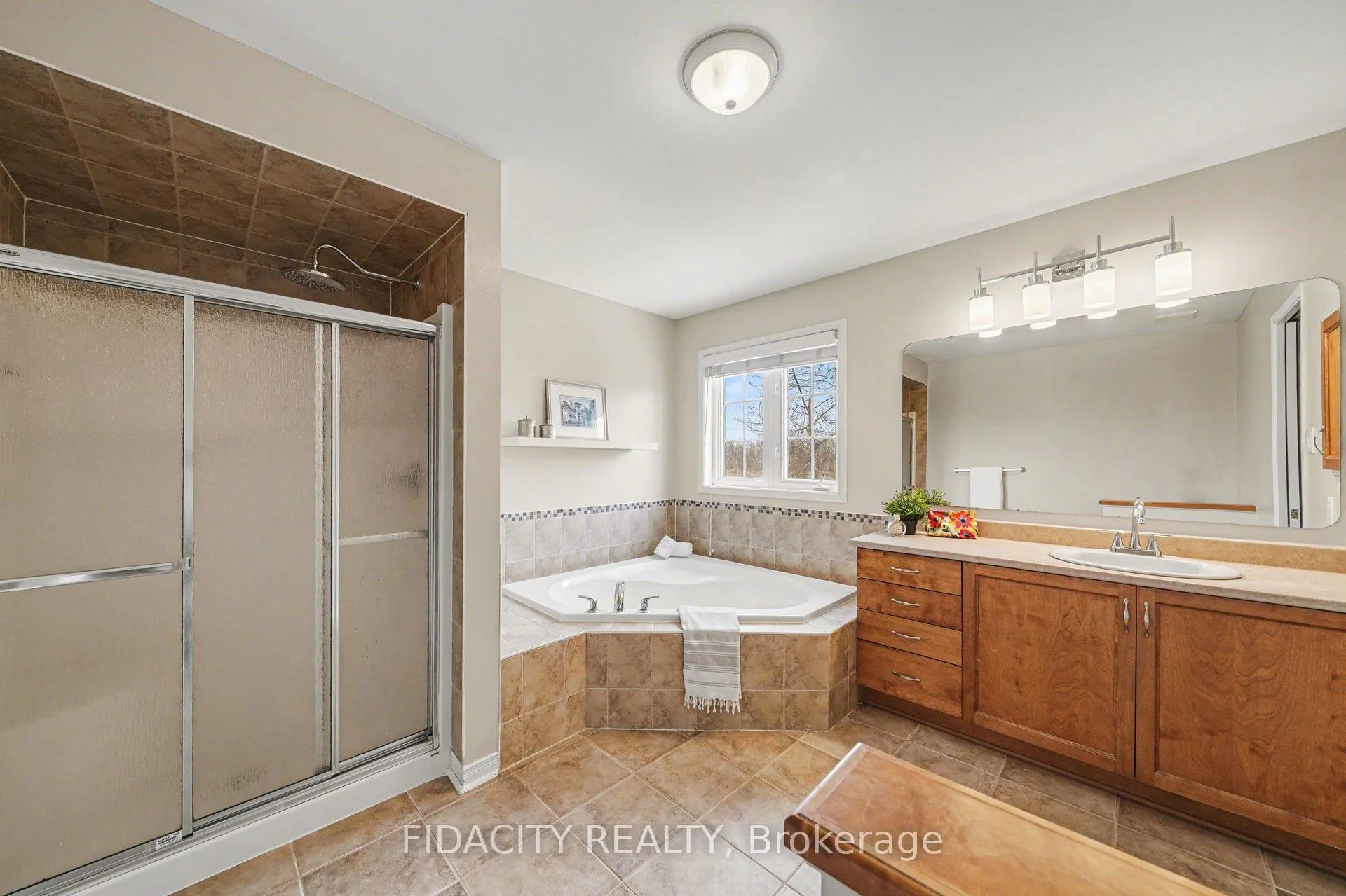 Photo 21 of 50 Sirocco Crescent, Ottawa, Stittsville (North) — HOMEH