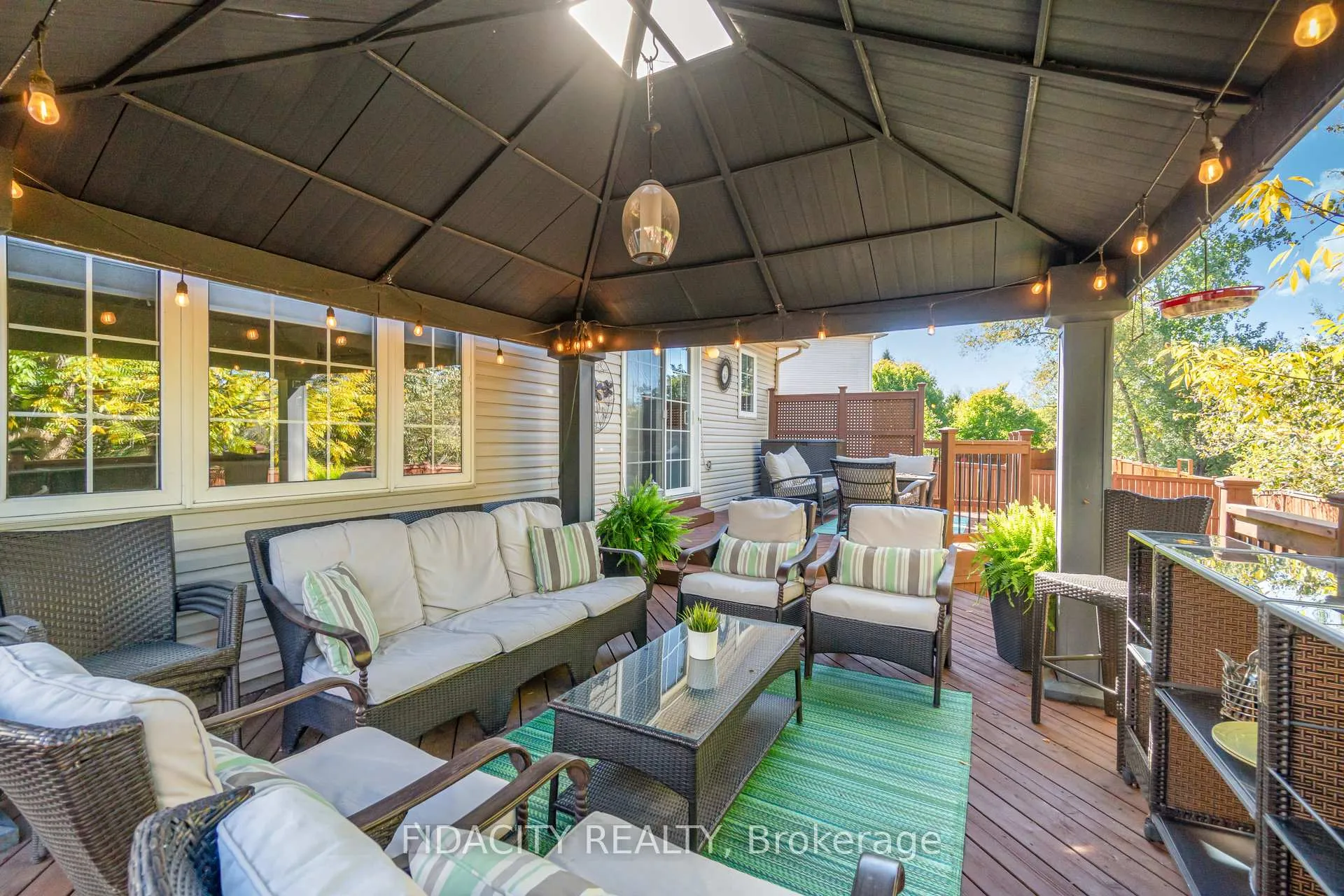 Photo 33 of 50 Sirocco Crescent, Ottawa, Stittsville (North) — HOMEH