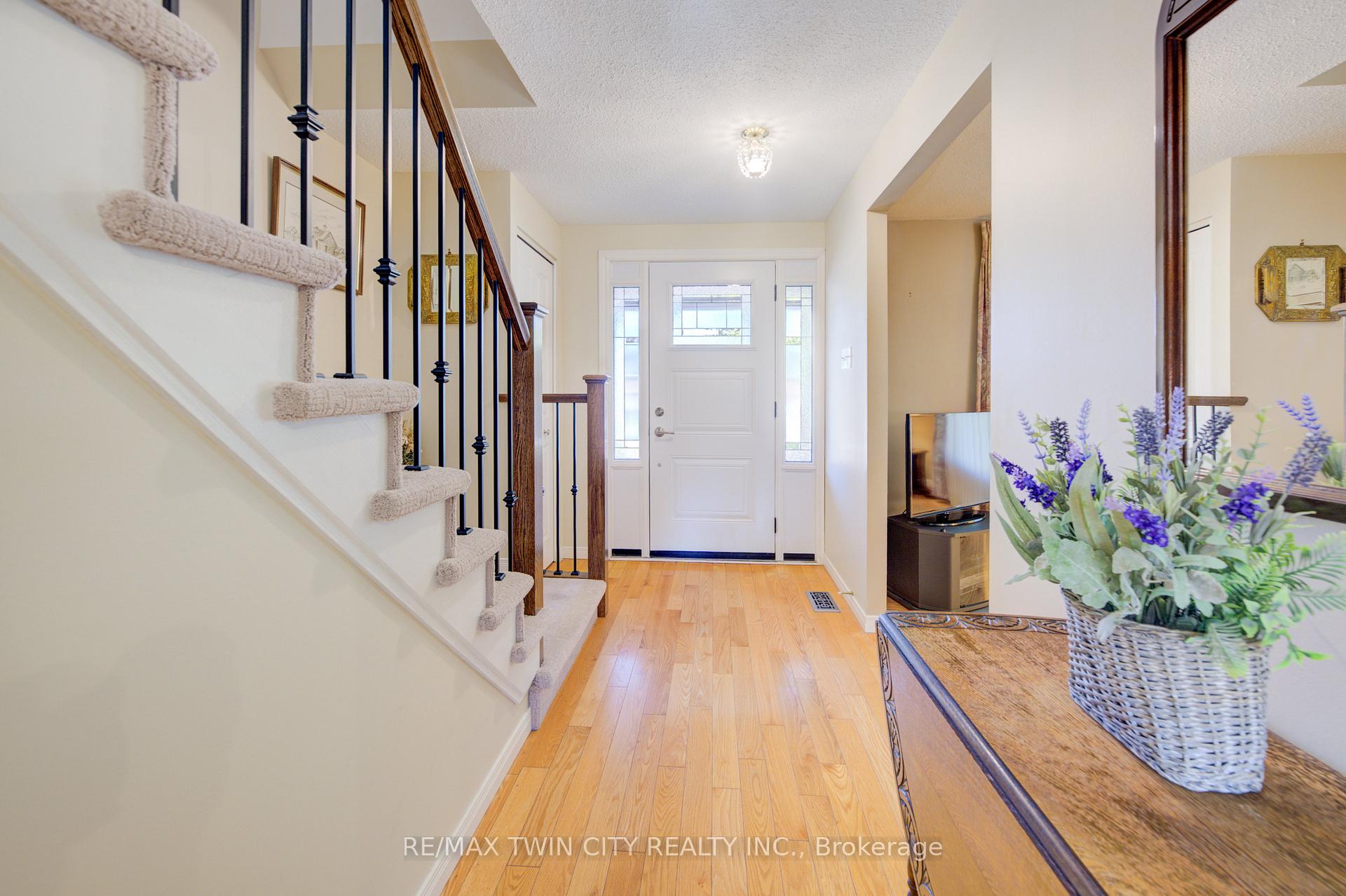 Photo 3 of 176 Morrison Road, Kitchener — HOMEH