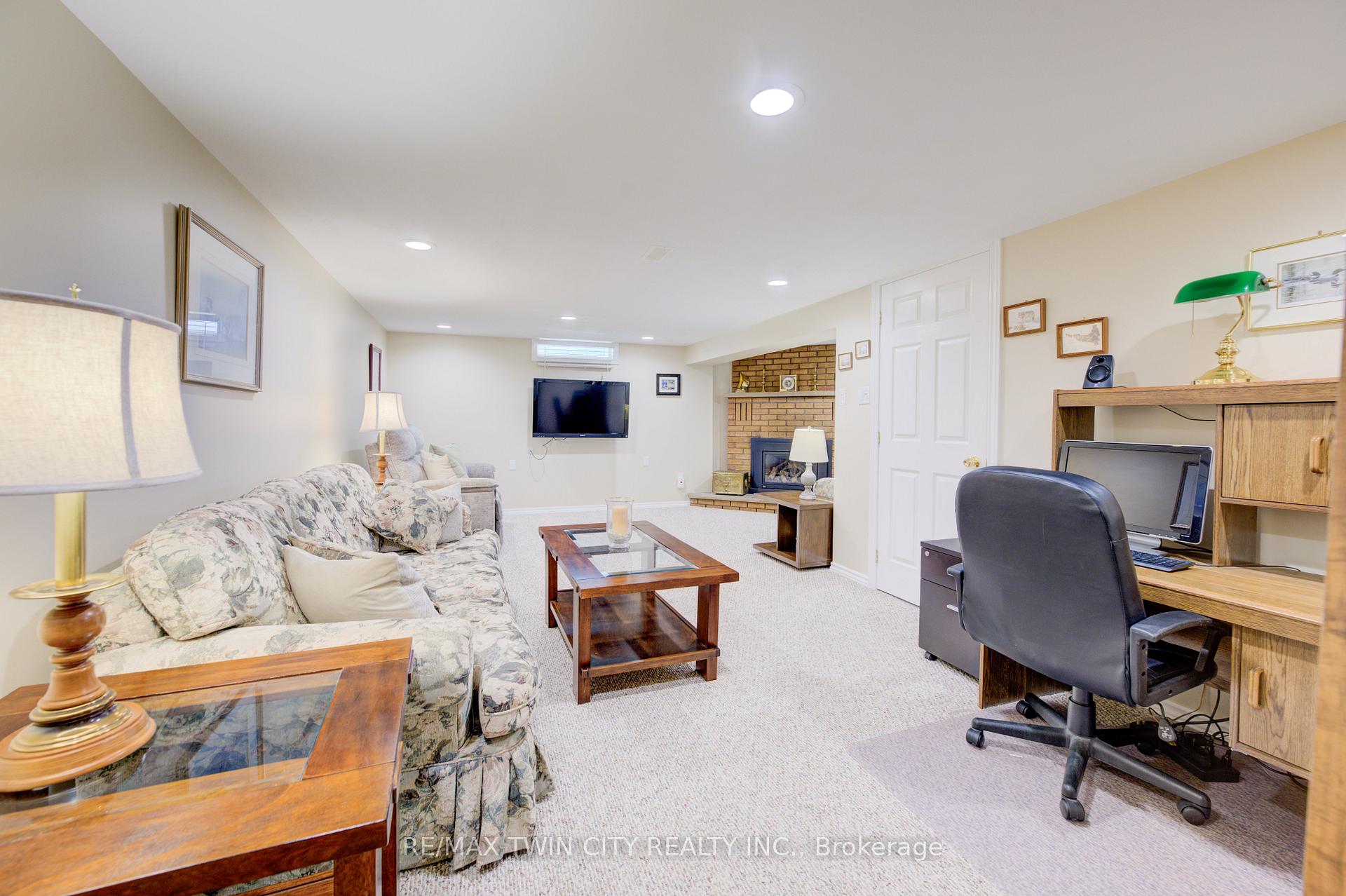 Photo 18 of 176 Morrison Road, Kitchener — HOMEH