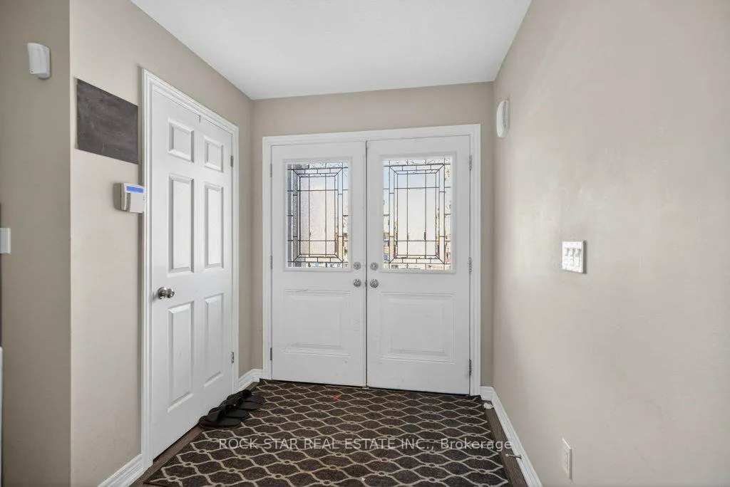 Photo 2 of 205B Marlborough Street, Brantford, East Ward — HOMEH