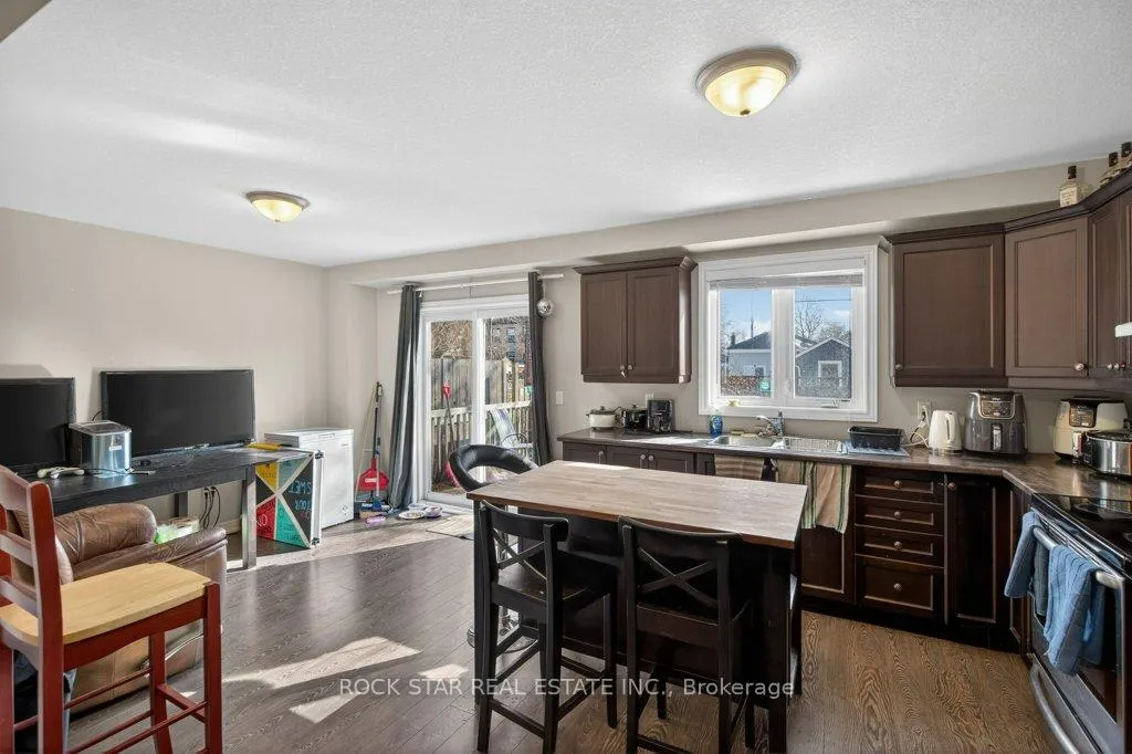 Photo 7 of 205B Marlborough Street, Brantford, East Ward — HOMEH