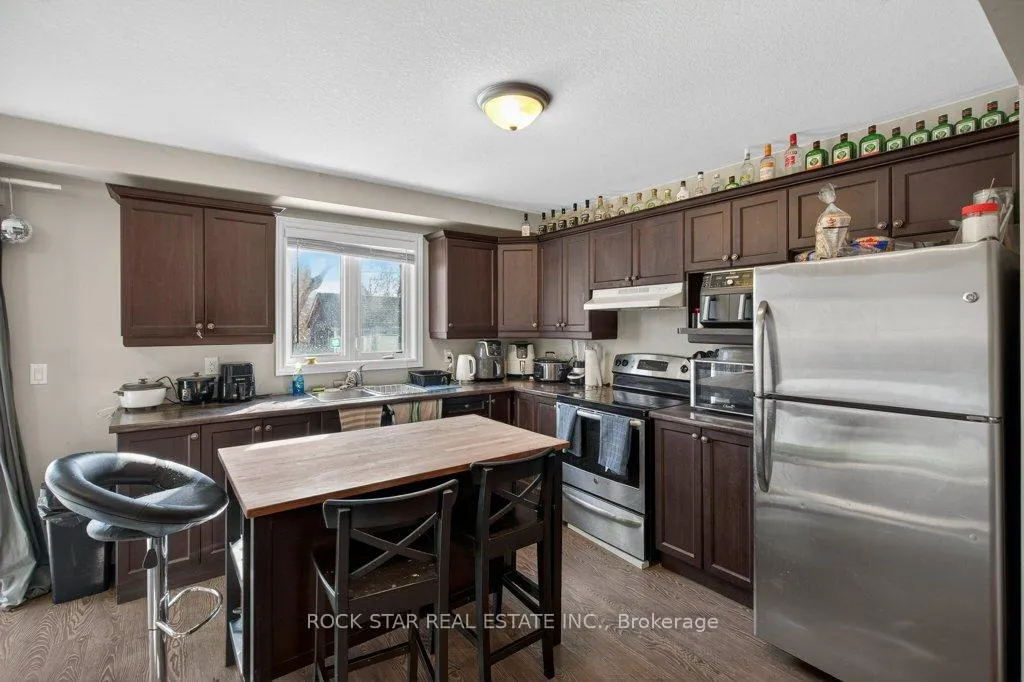 Photo 8 of 205B Marlborough Street, Brantford, East Ward — HOMEH