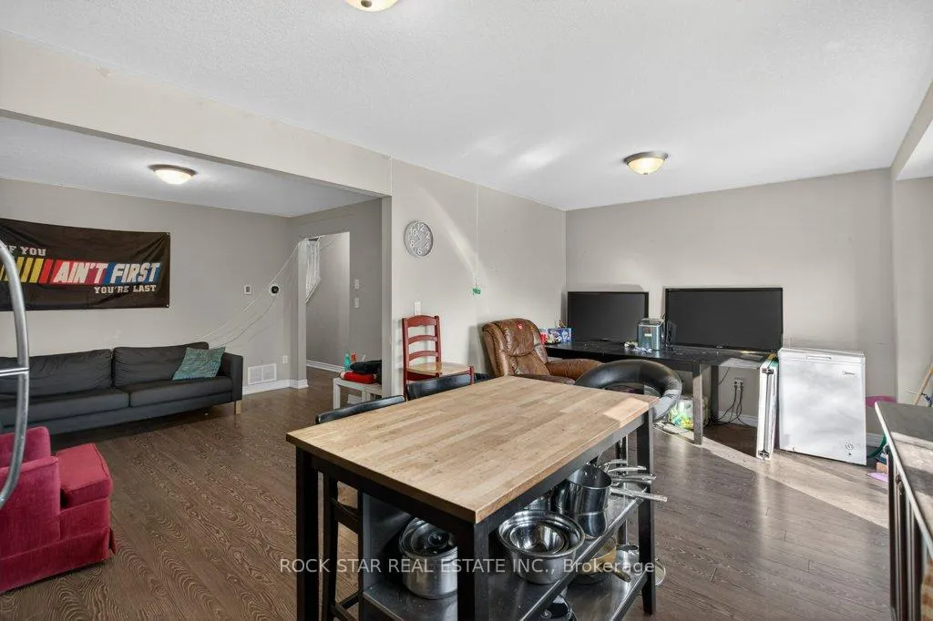 Photo 9 of 205B Marlborough Street, Brantford, East Ward — HOMEH