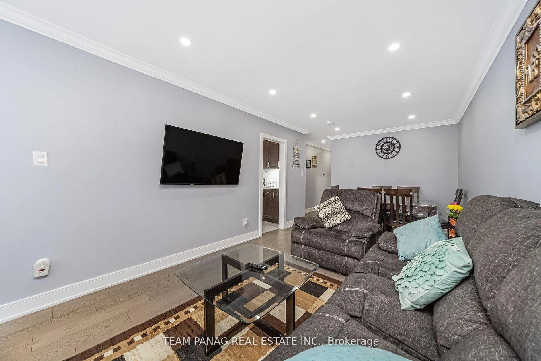 Photo 8 of 8 Benton Street, Brampton, Brampton East — HOMEH