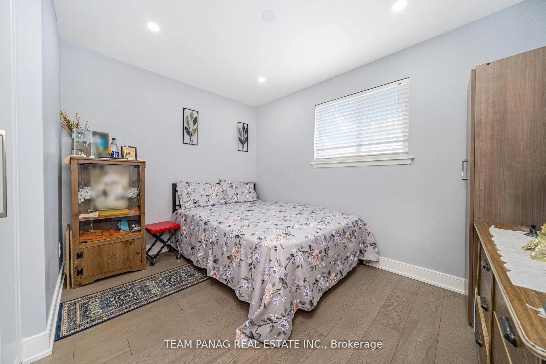 Photo 15 of 8 Benton Street, Brampton, Brampton East — HOMEH