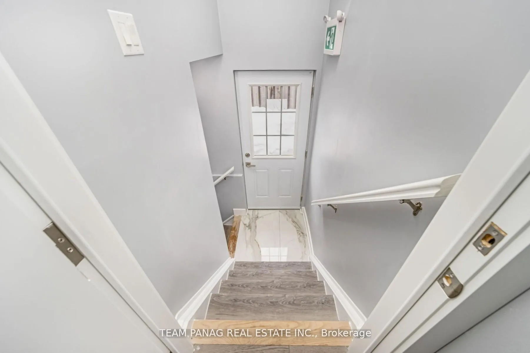 Photo 23 of 8 Benton Street, Brampton, Brampton East — HOMEH