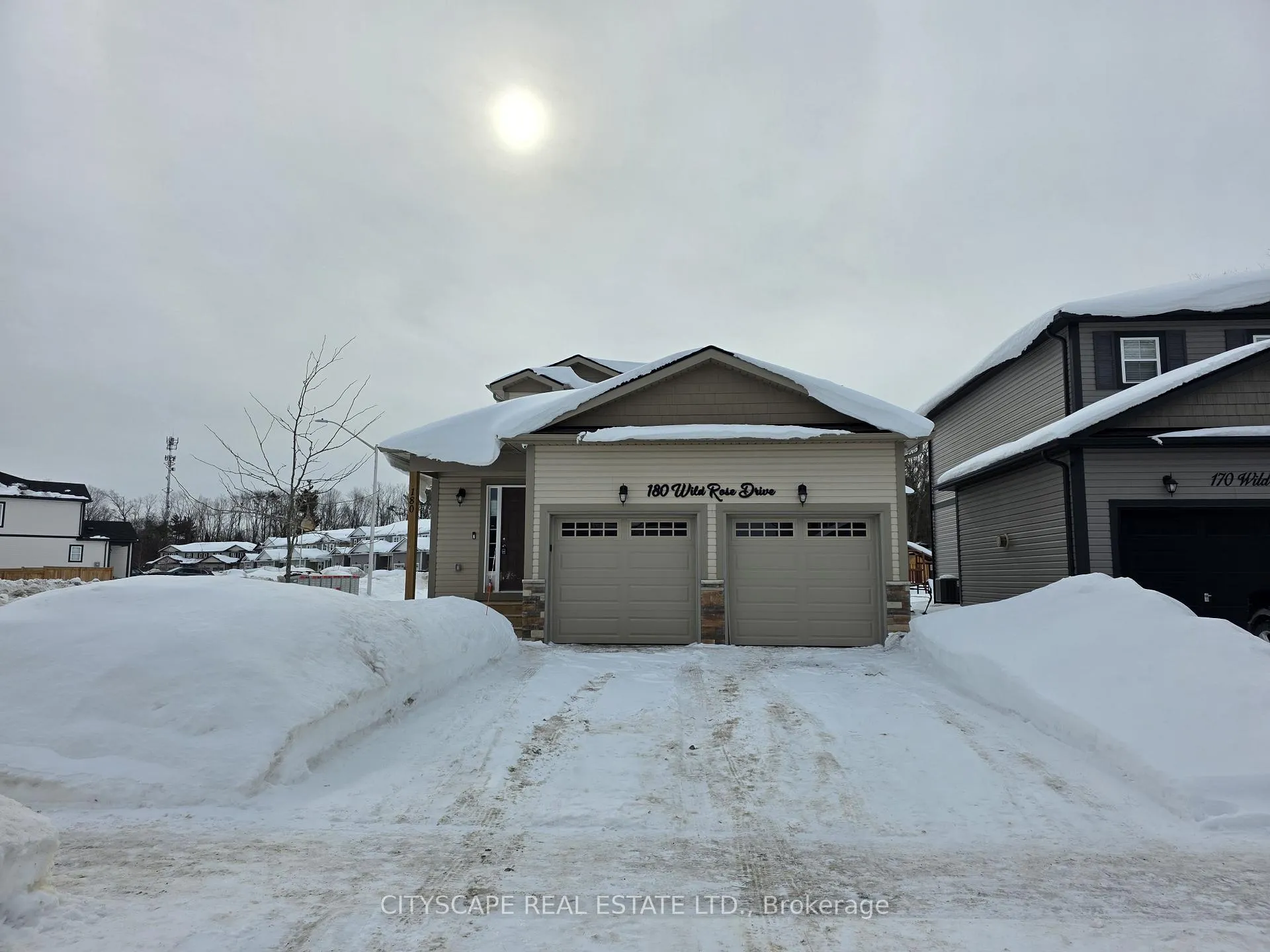 Photo 1 of 180 Wild Rose Drive, Gravenhurst, Muskoka (S) — HOMEH