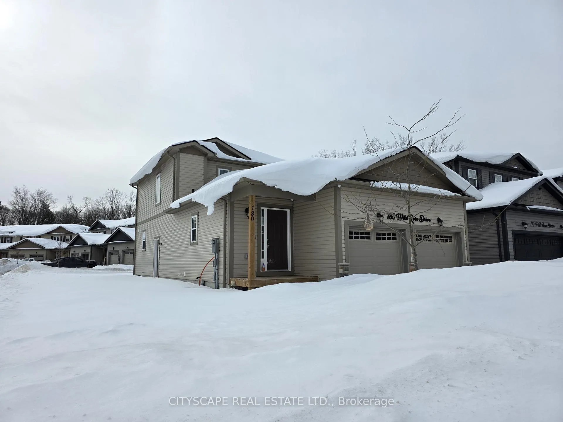 Photo 2 of 180 Wild Rose Drive, Gravenhurst, Muskoka (S) — HOMEH