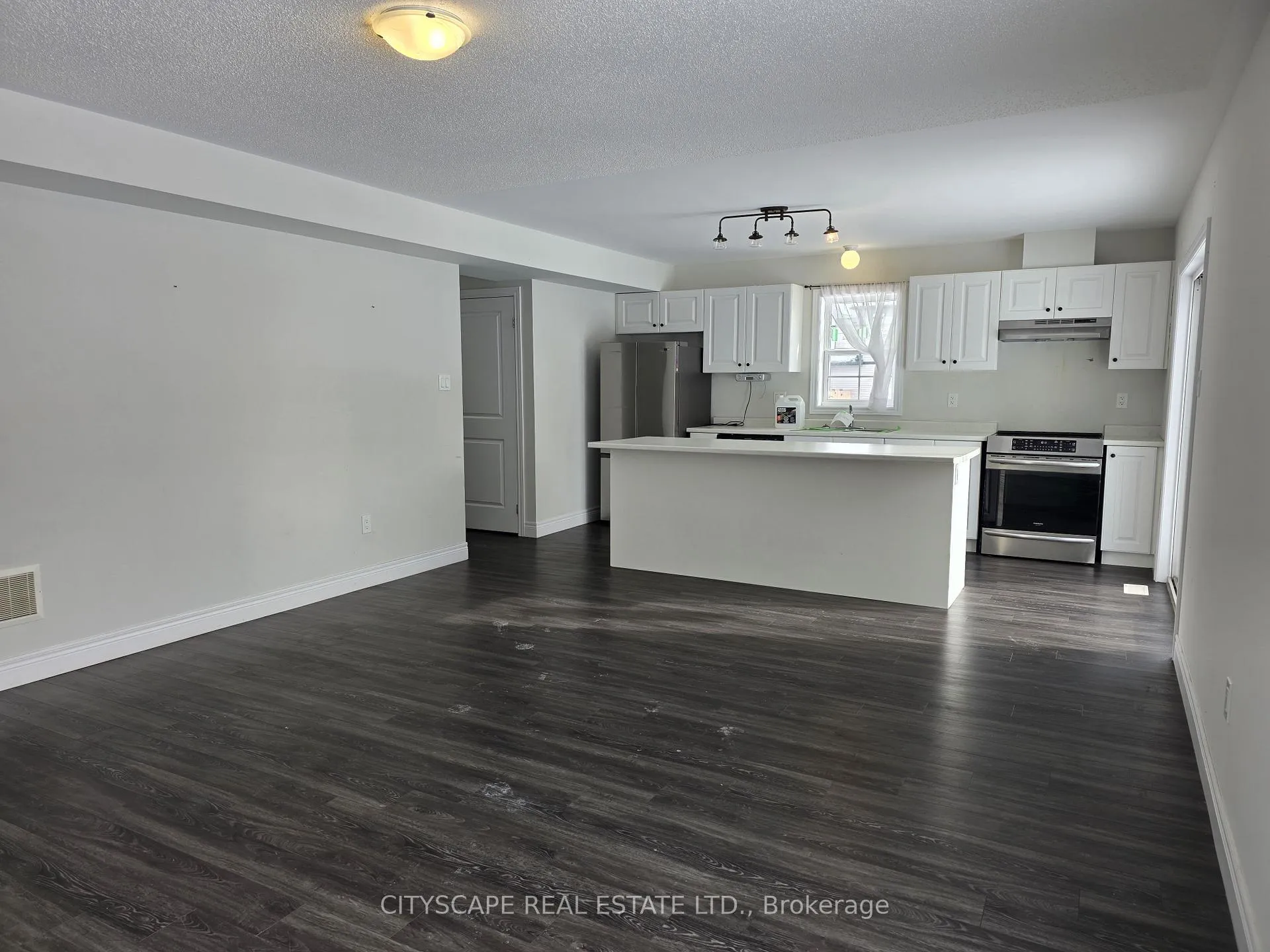 Photo 10 of 180 Wild Rose Drive, Gravenhurst, Muskoka (S) — HOMEH