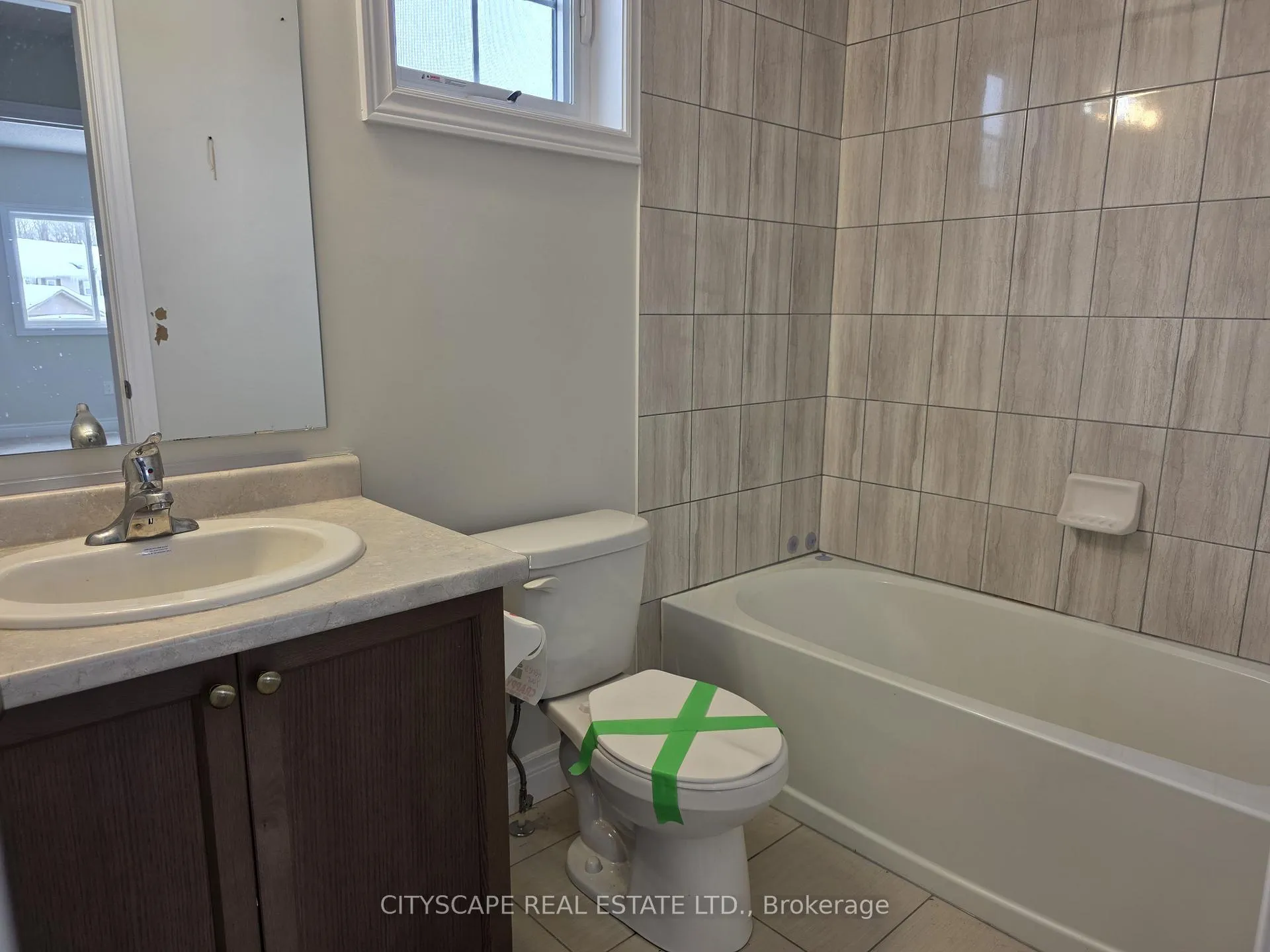Photo 30 of 180 Wild Rose Drive, Gravenhurst, Muskoka (S) — HOMEH