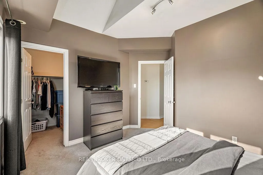 Photo 20 of Unit 10, 165 Waterbridge Drive, Ottawa, Barrhaven East — HOMEH