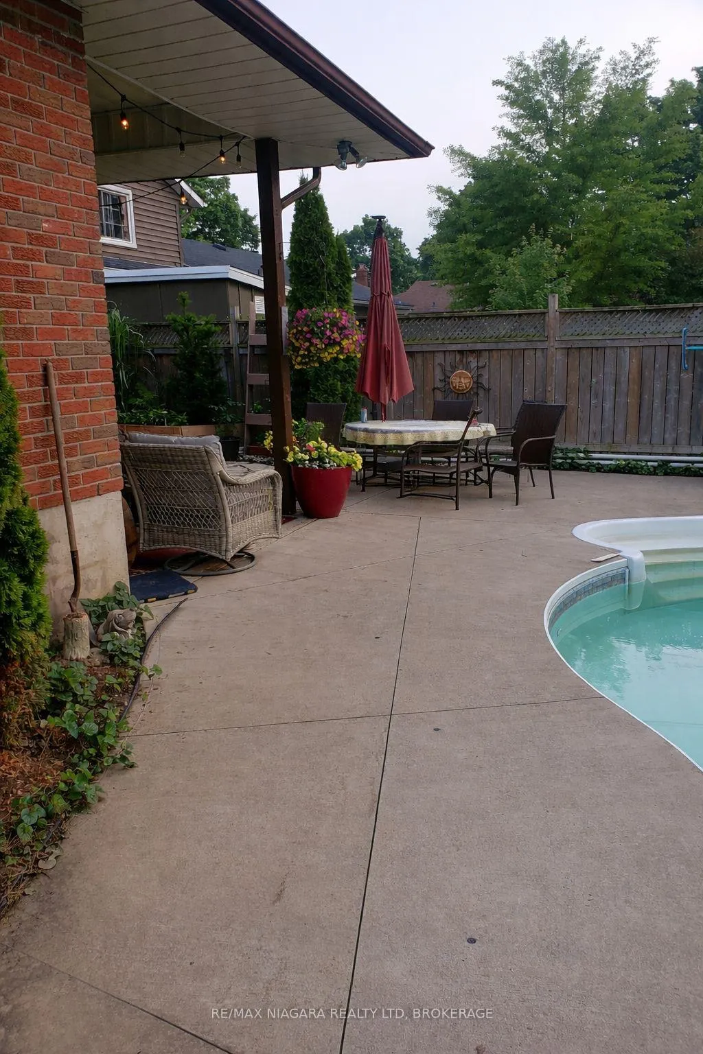 Photo 29 of 13 Robert Street, St. Catharines, Port Dalhousie — HOMEH